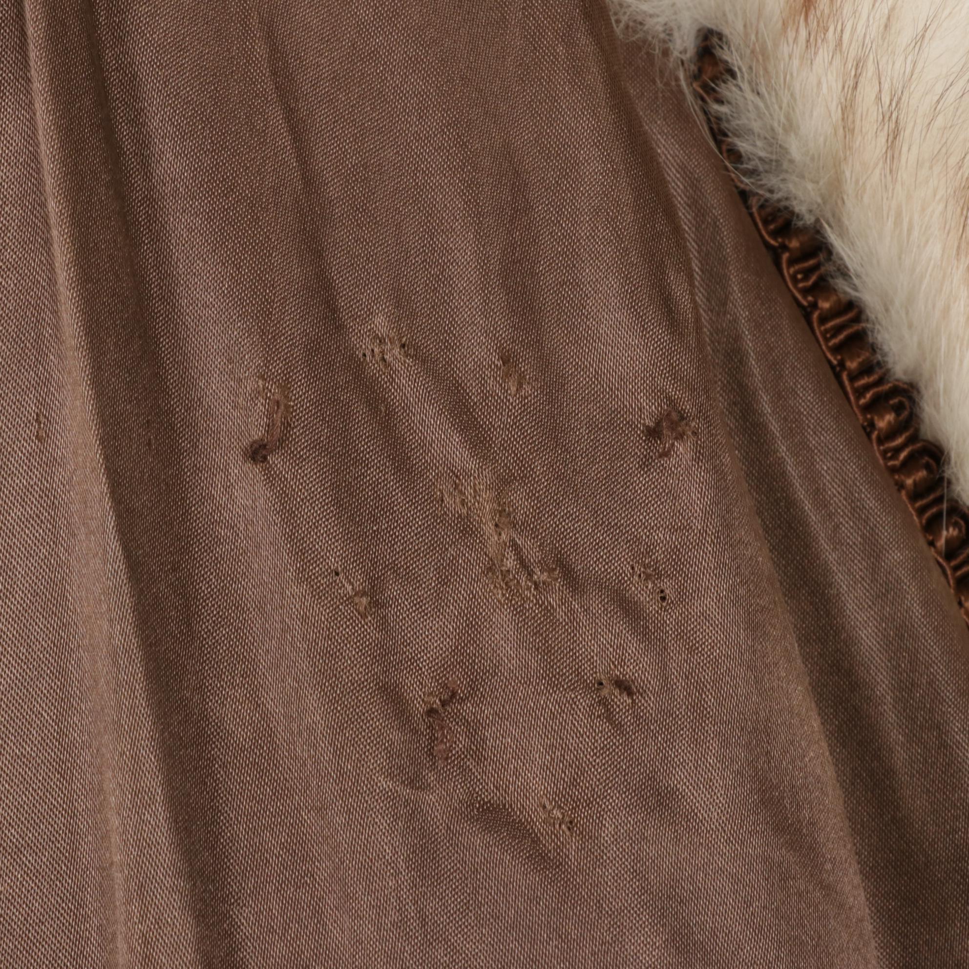 Blue Fox Fur Stroller