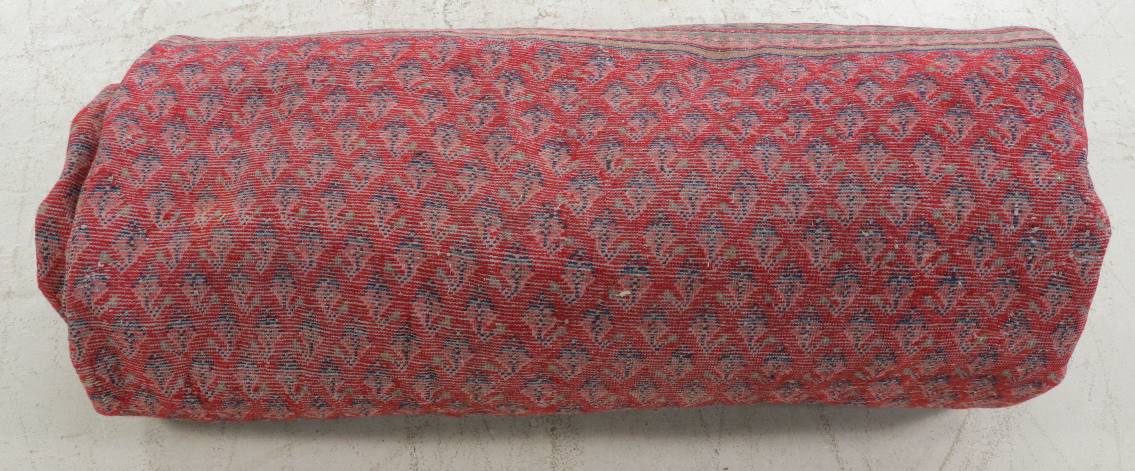 10'5 x 14'1 Hand-Knotted Persian Seraband Room-Sized Rug