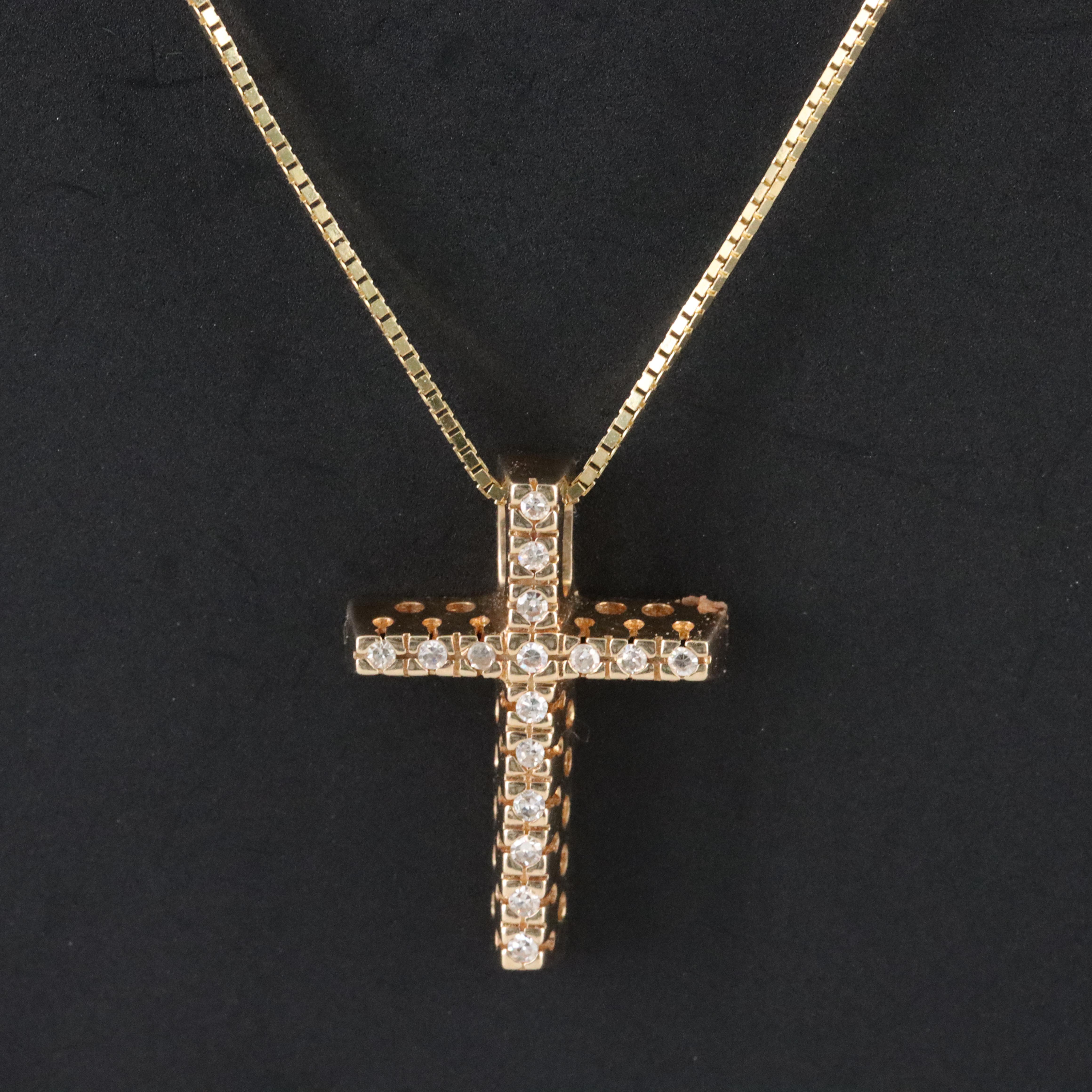 14K 0.06 CTW Diamond Cross Pendant Necklace