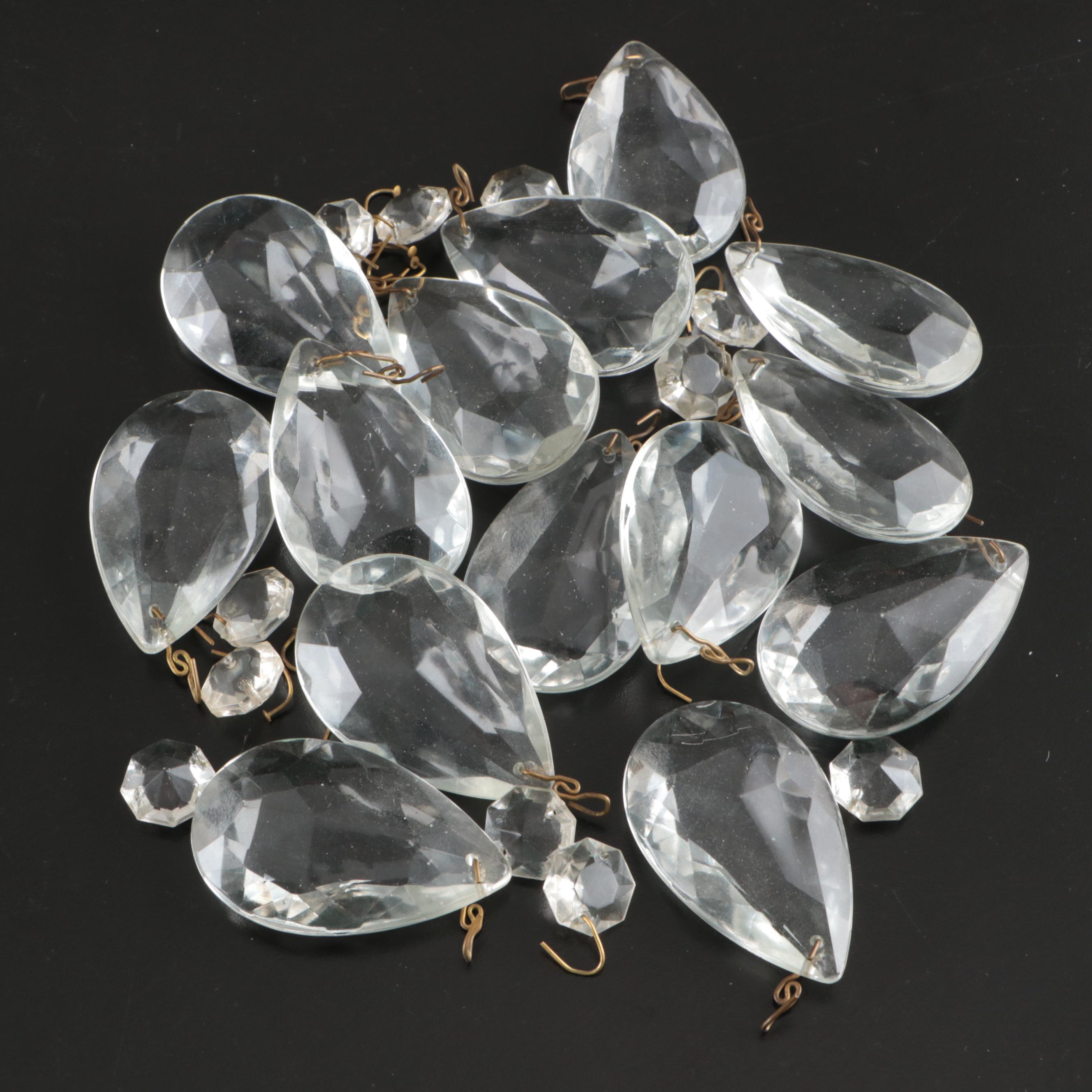 Aluminum and Other Christmas Tree Ornaments with More Décor