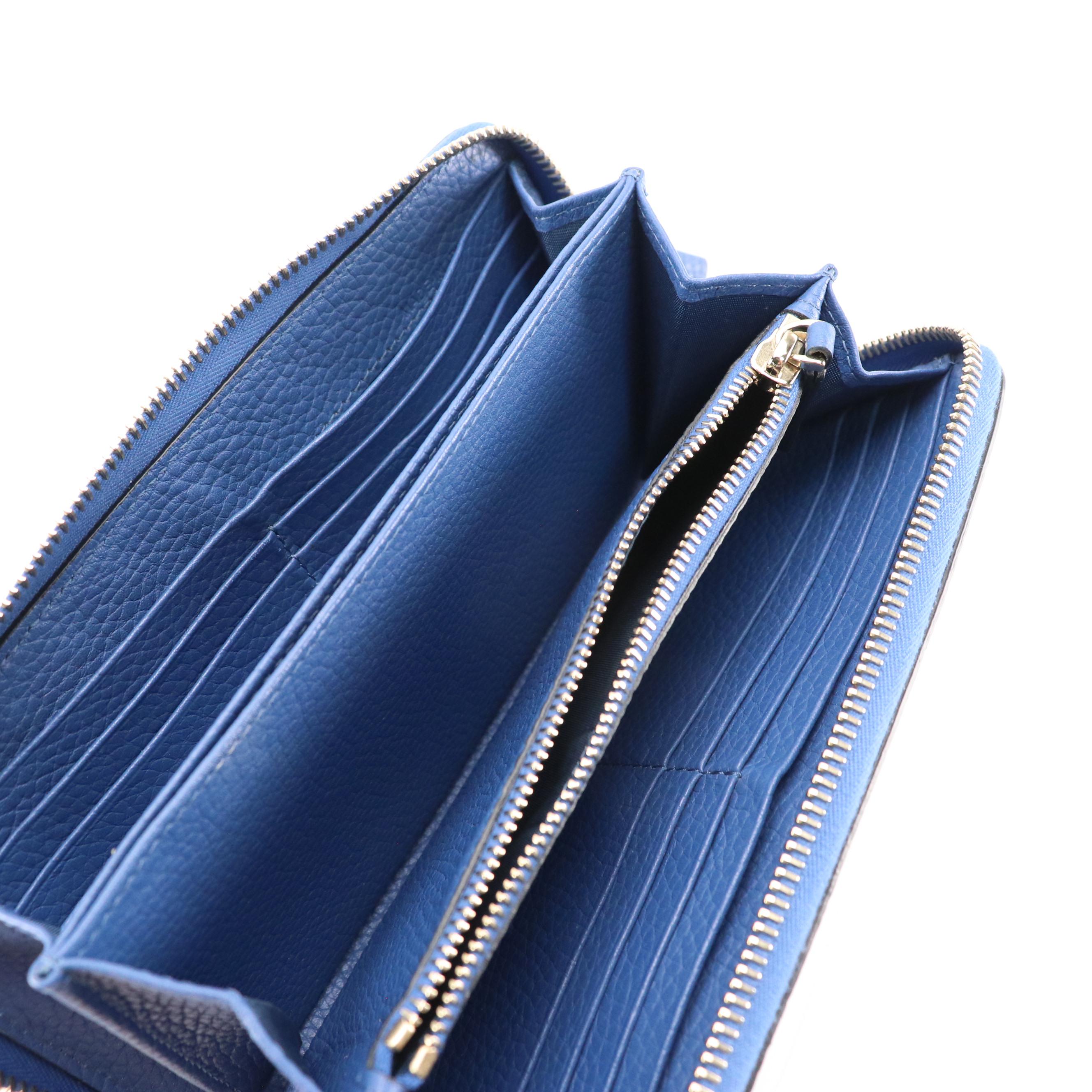 Valentino Garavani Rockstud Zip-Around Wallet in Blue Grained Leather