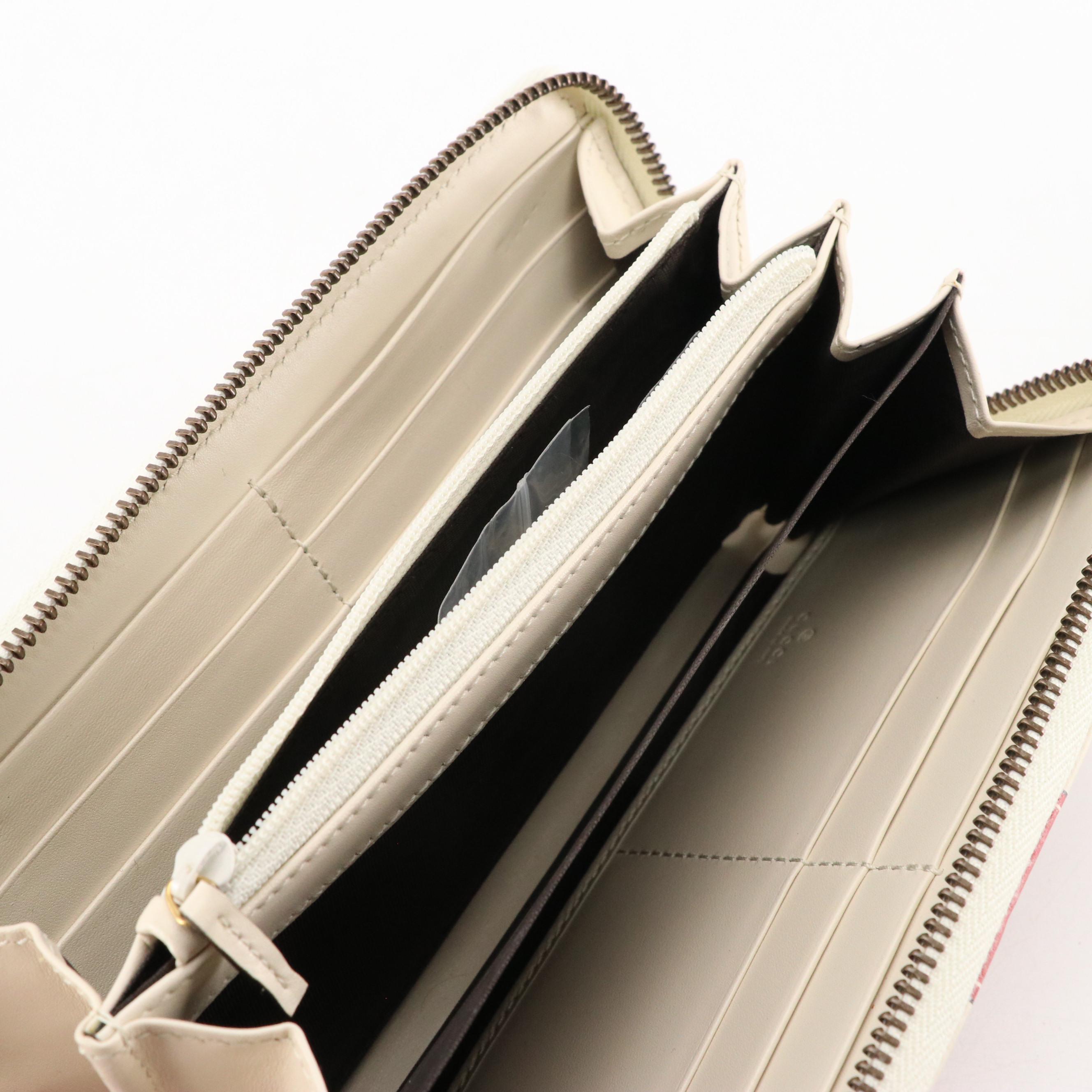 Gucci GG Marmont Trompe-l'œil Wristlet Wallet in Off-White Leather