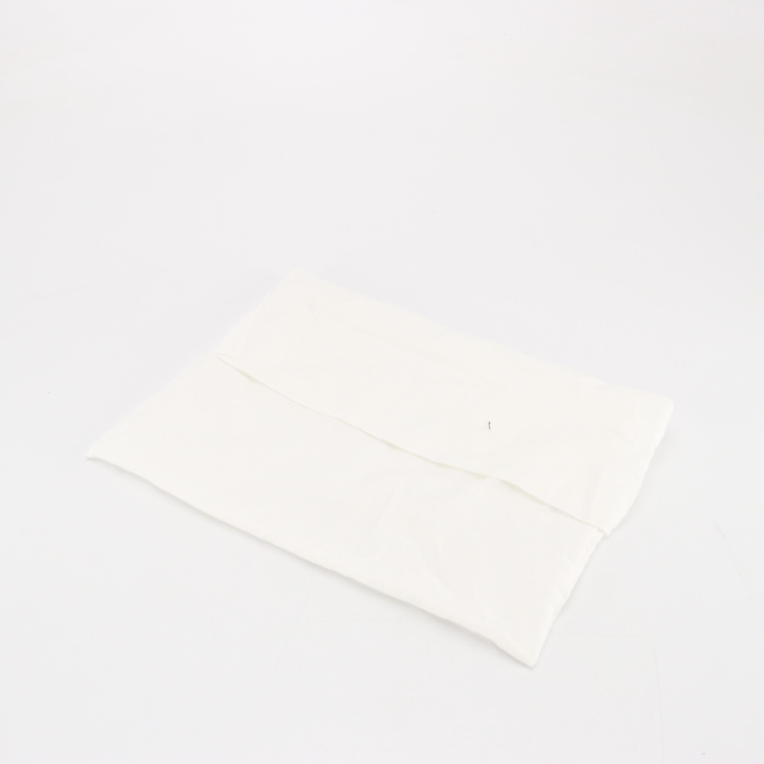 Gucci GG Marmont Trompe-l'œil Wristlet Wallet in Off-White Leather