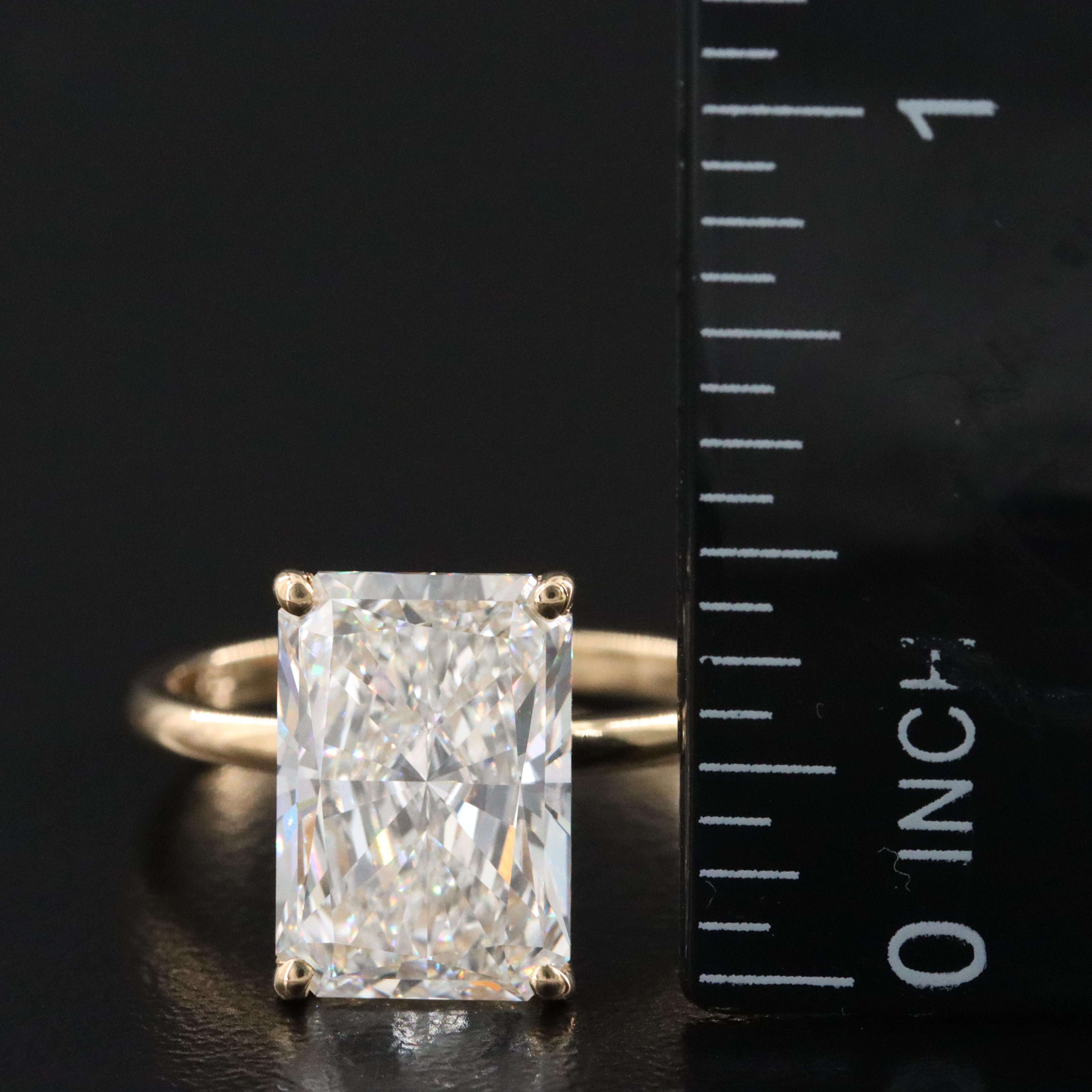 18K 5.01 CT Lab Grown Diamond Solitaire Ring with IGI Report