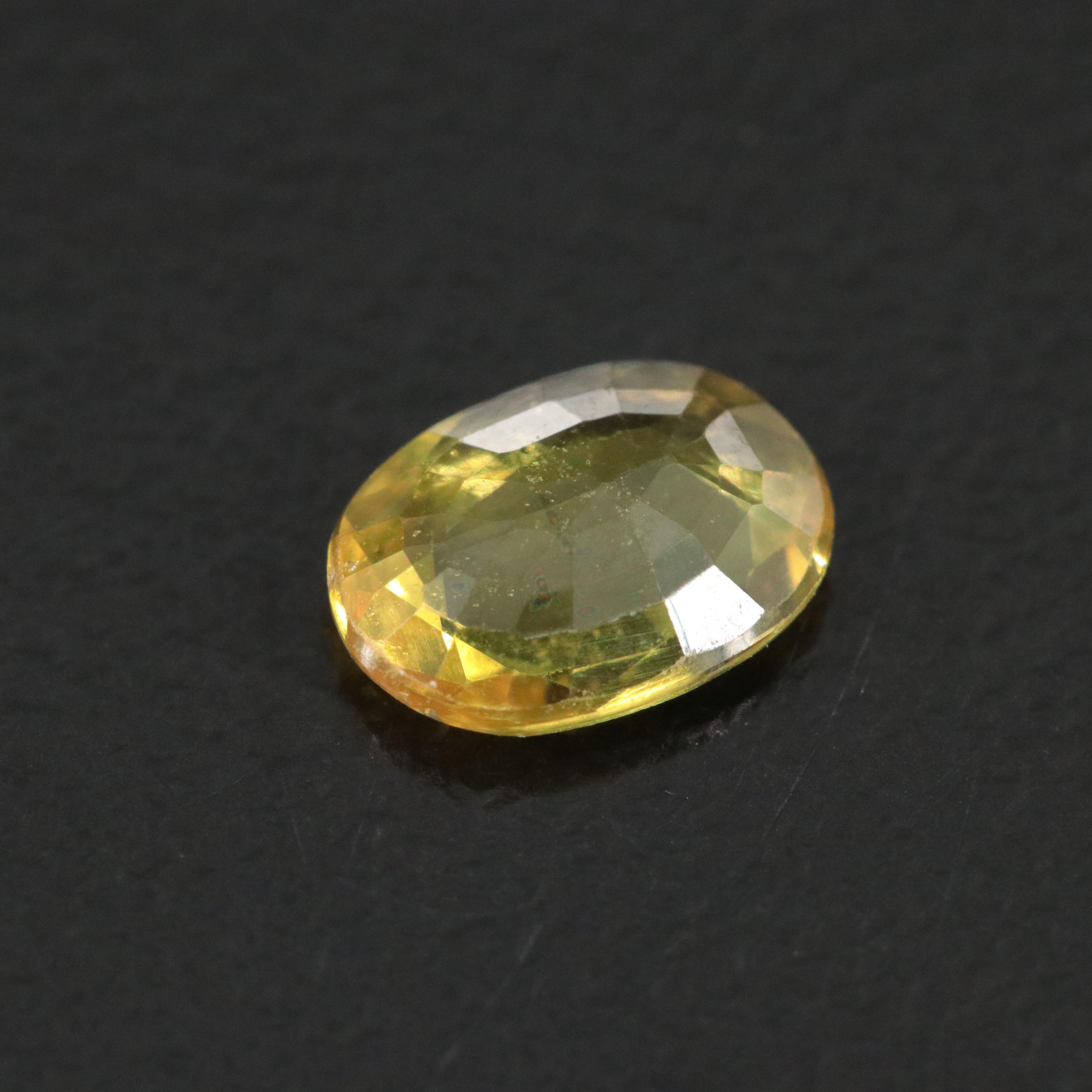 Loose 0.80 CT Yellow Sapphire