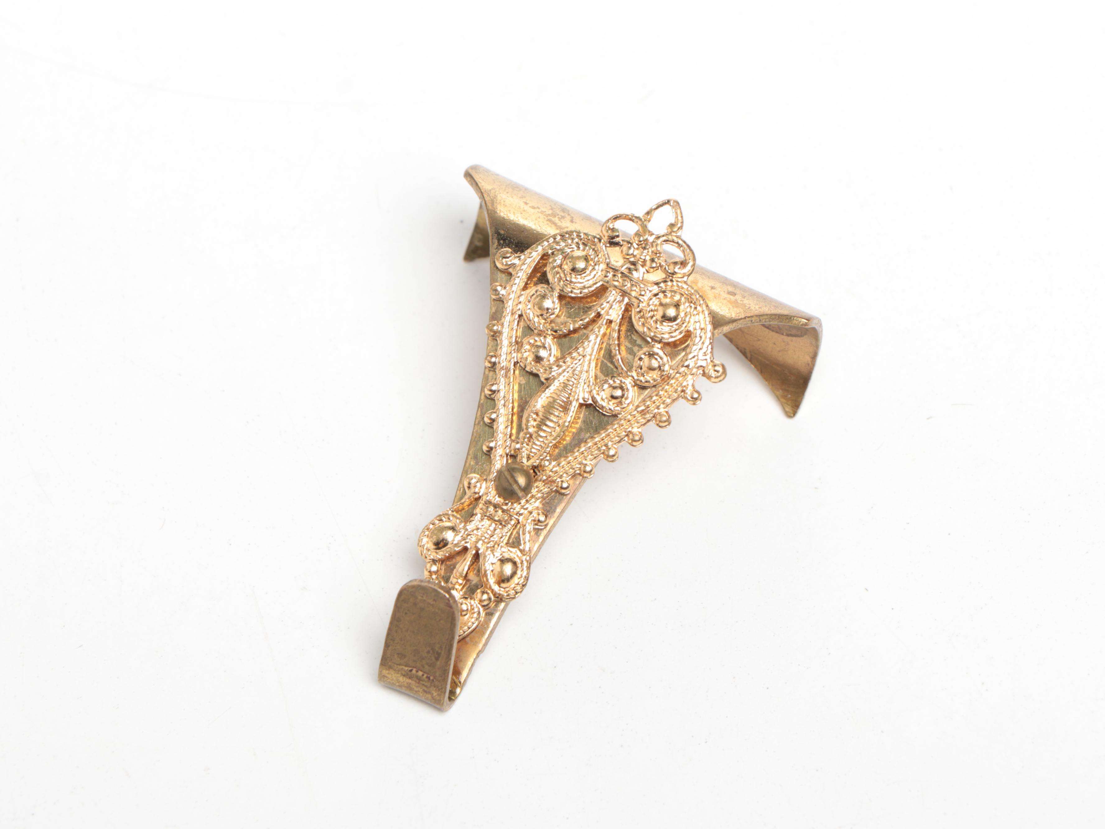 Victorian Style Pierced Metal Bowls and Other Decorative Accents