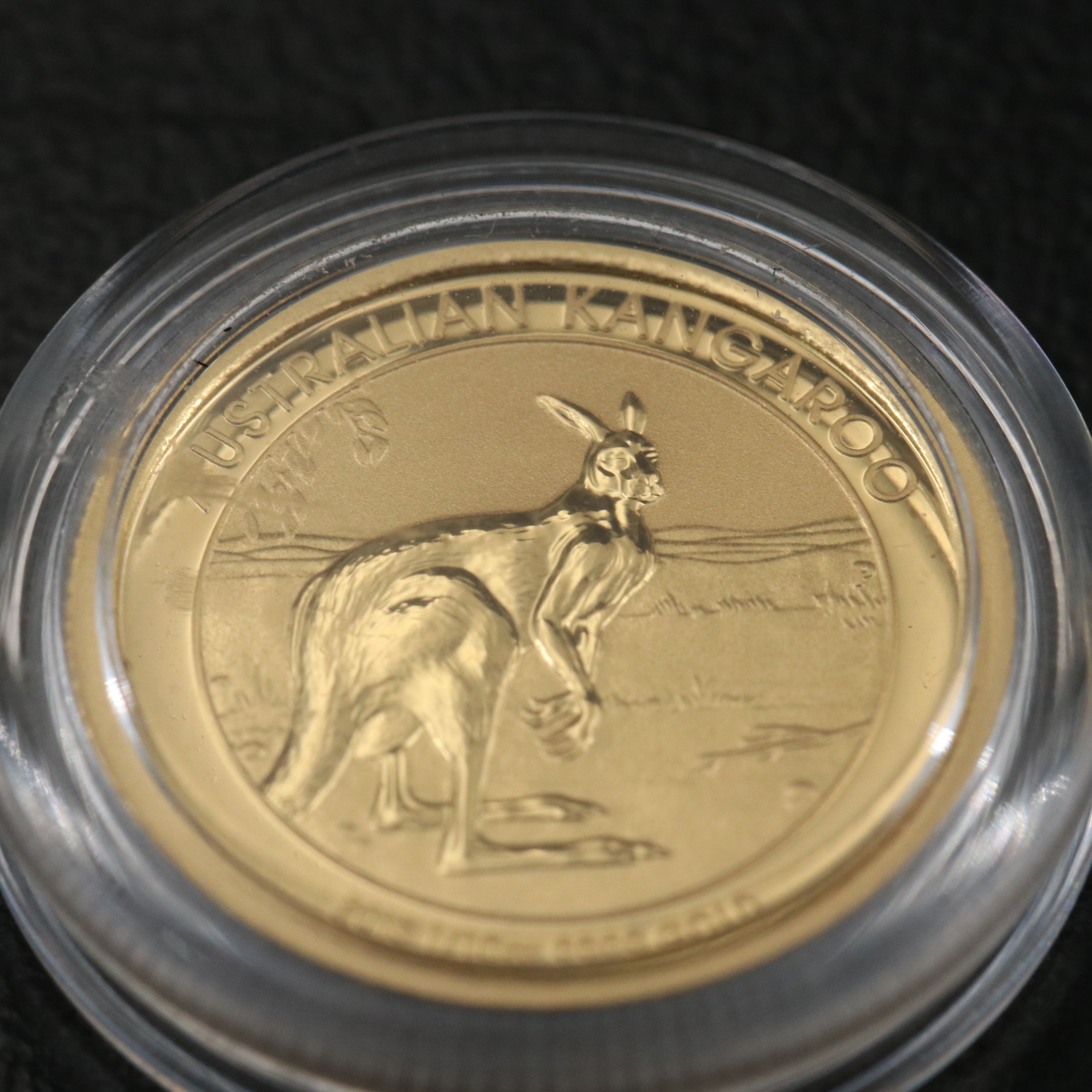 2013-P $15 Australia Kangaroo 1/10th OZT Gold Coin
