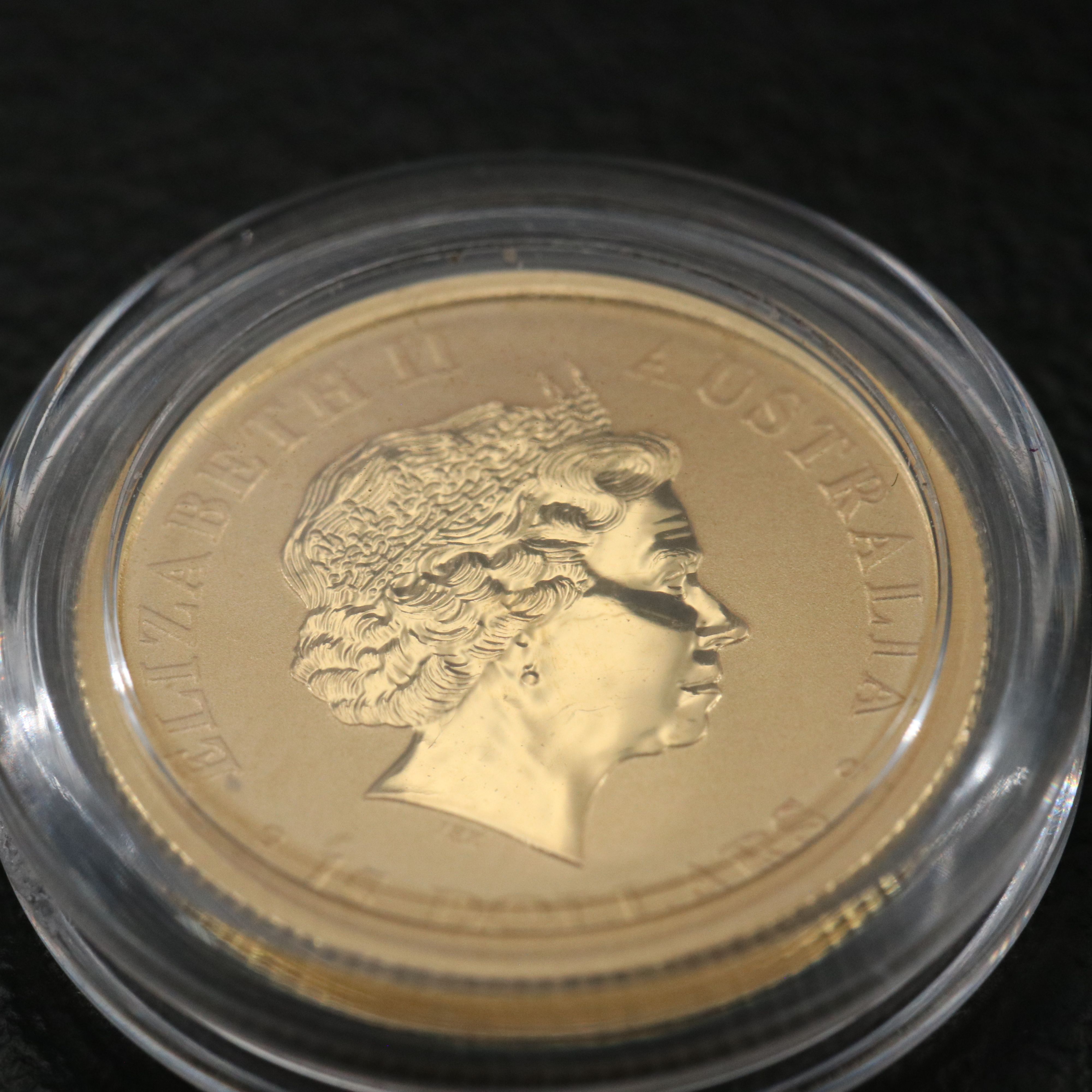 2013-P $15 Australia Kangaroo 1/10th OZT Gold Coin