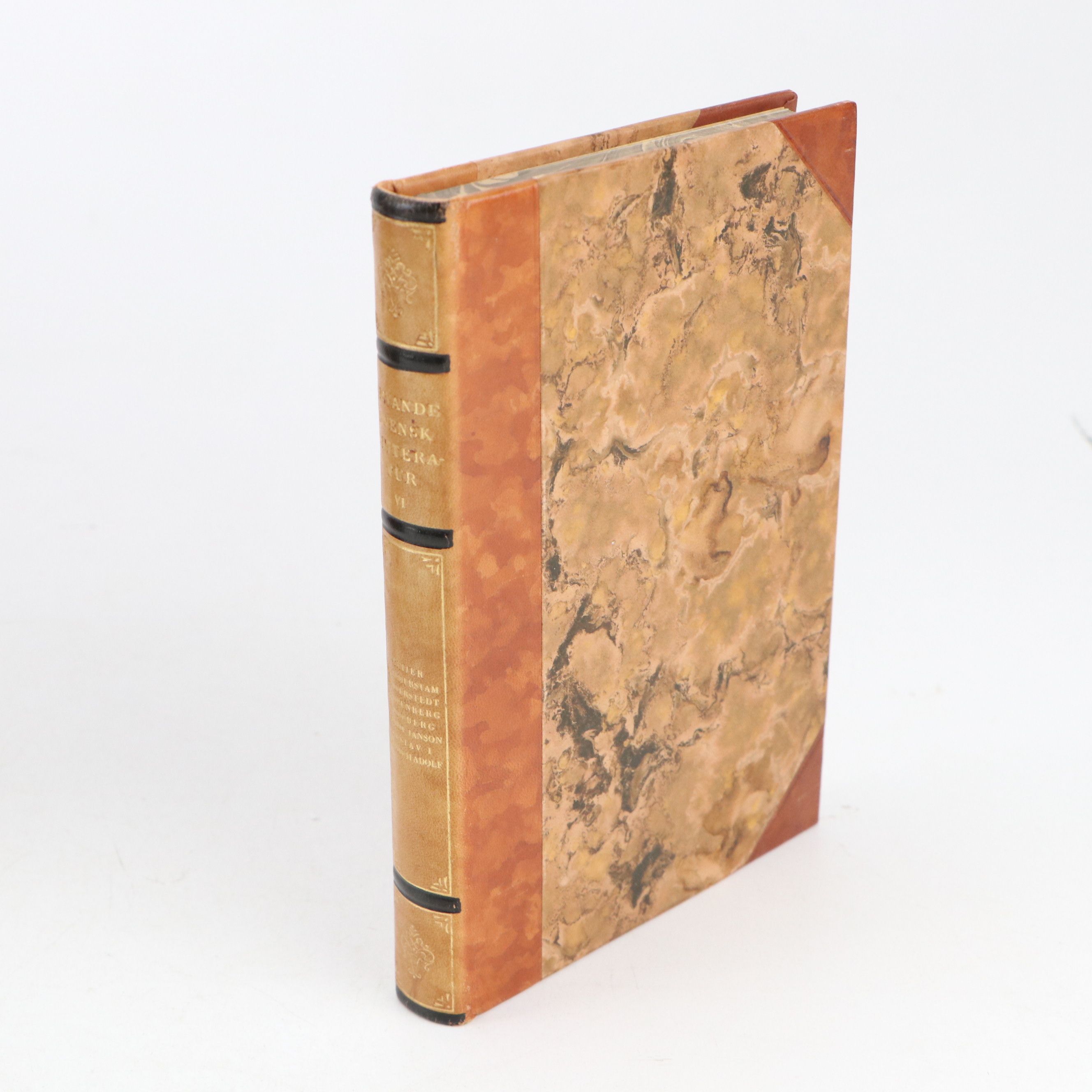 "Levande Svensk Litteratur" and "Sveriges National-Litteratur" Partial Sets