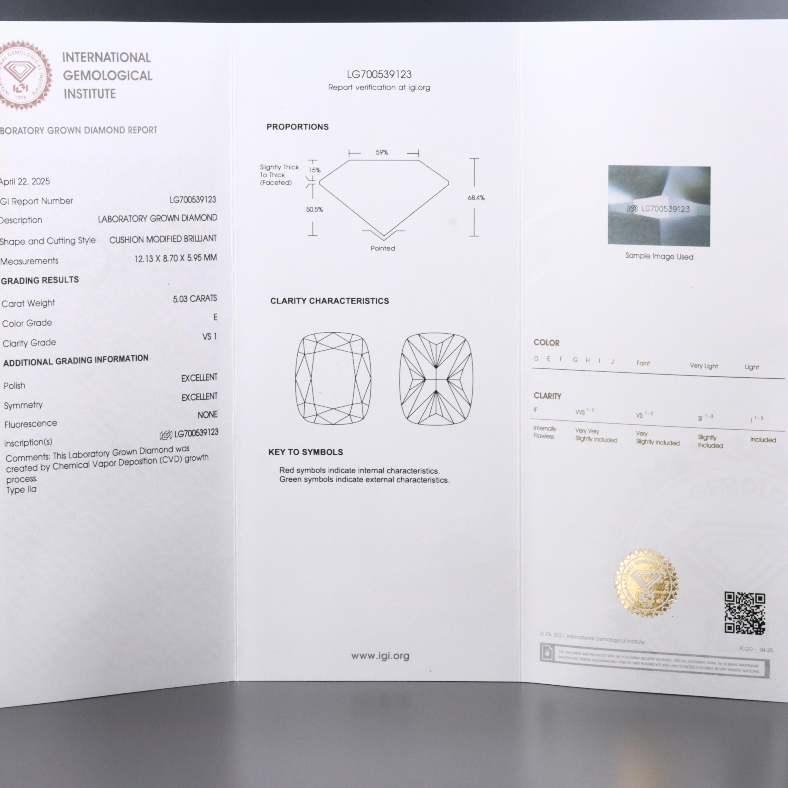 18K 5.03 CT Lab Grown Diamond Solitaire Ring with IGI Report