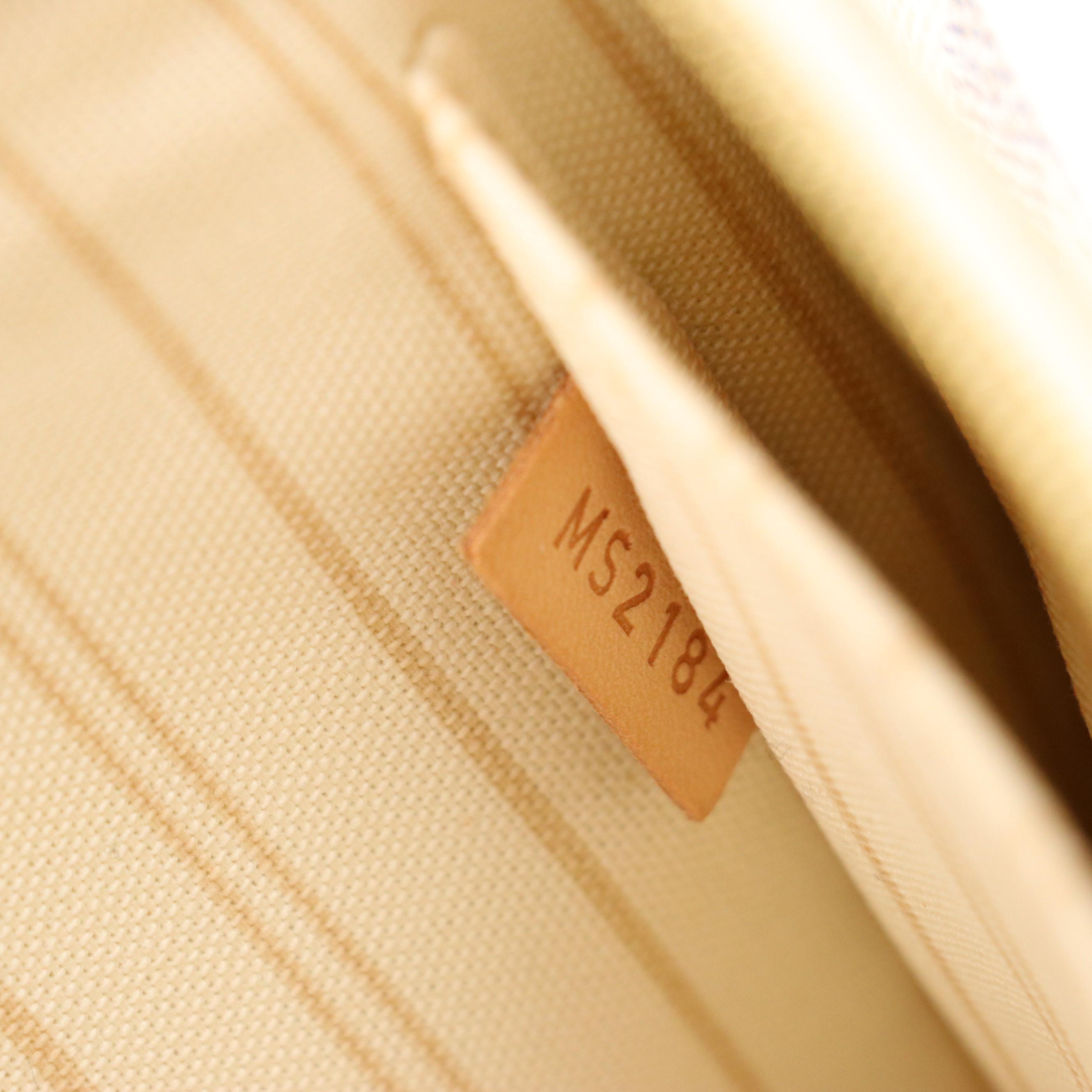 Louis Vuitton Neverfull Pochette in Damier Azur Canvas and Leather