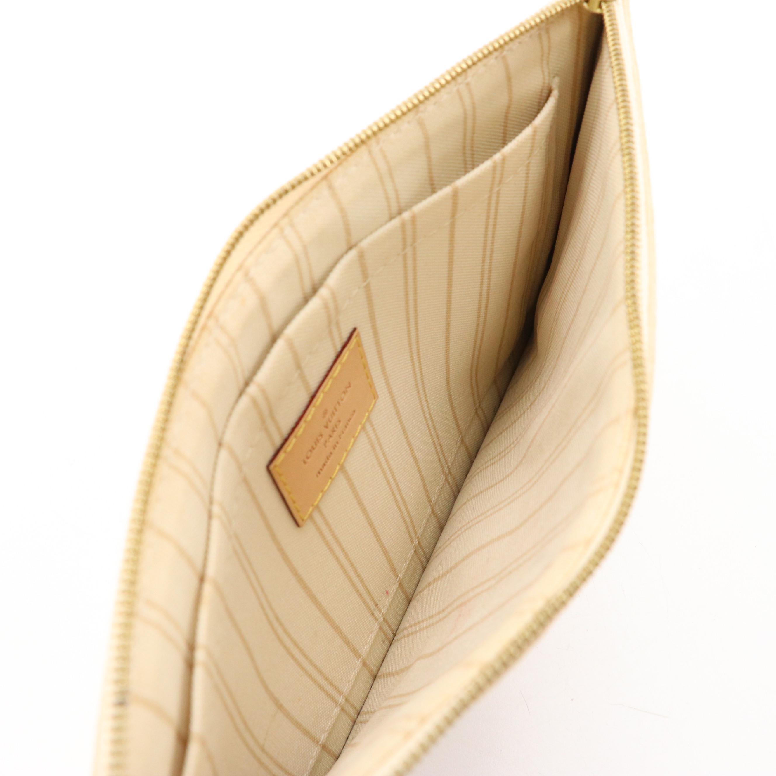 Louis Vuitton Neverfull Pochette in Damier Azur Canvas and Leather