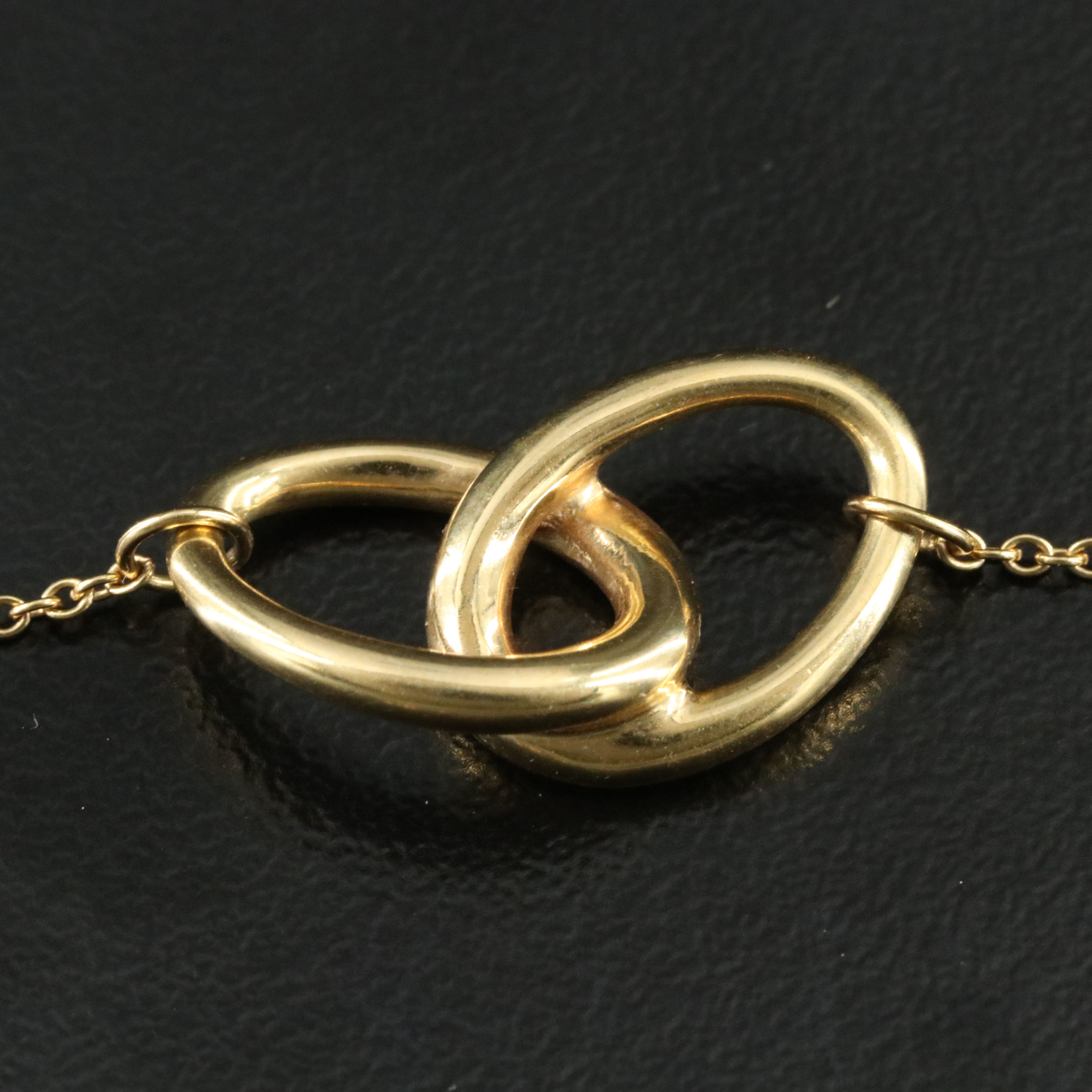 Elsa Peretti for Tiffany & Co. 18K Interlocking Ovals Necklace