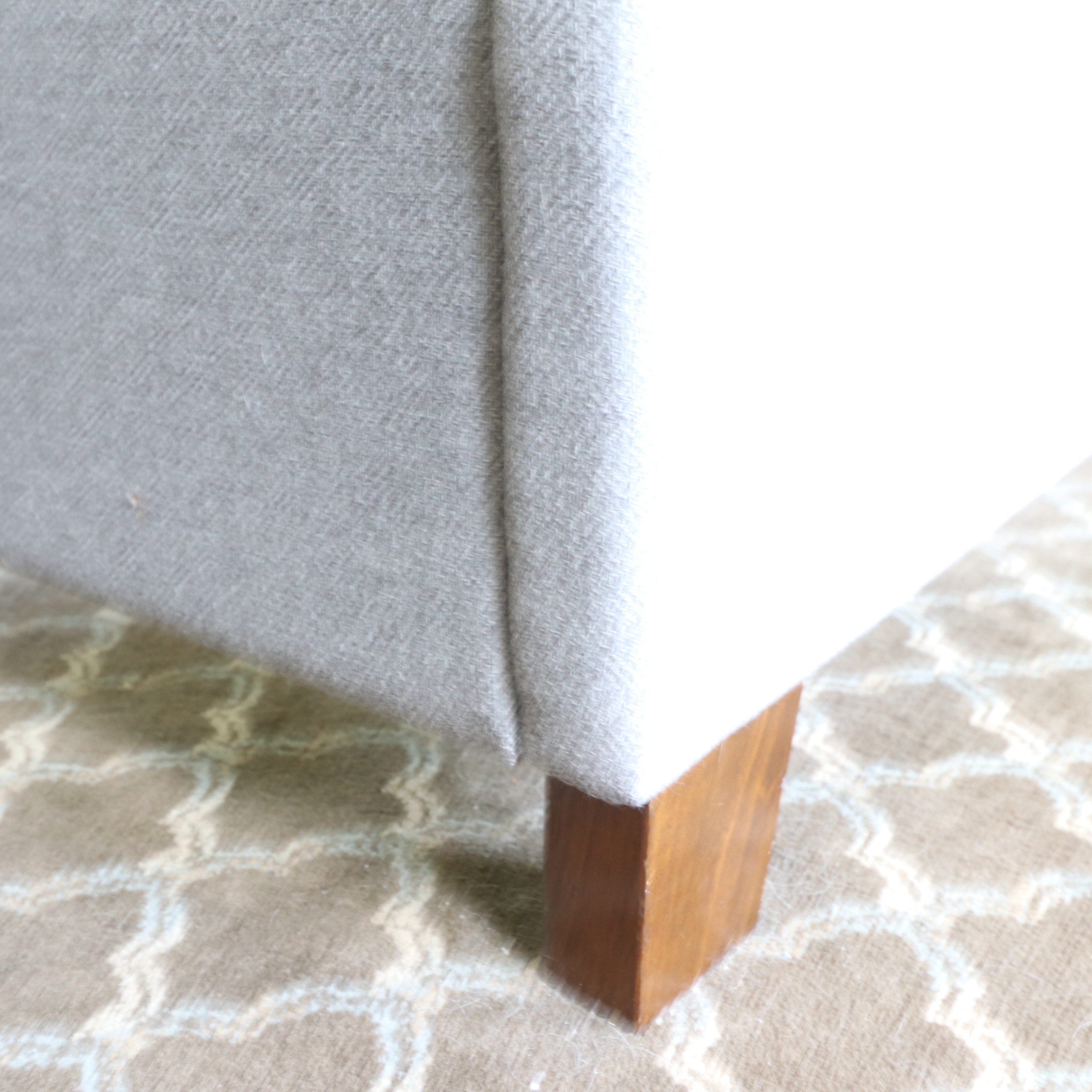 Signature Design by Ashley Furniture Upholstered Queen Size Bed Frame