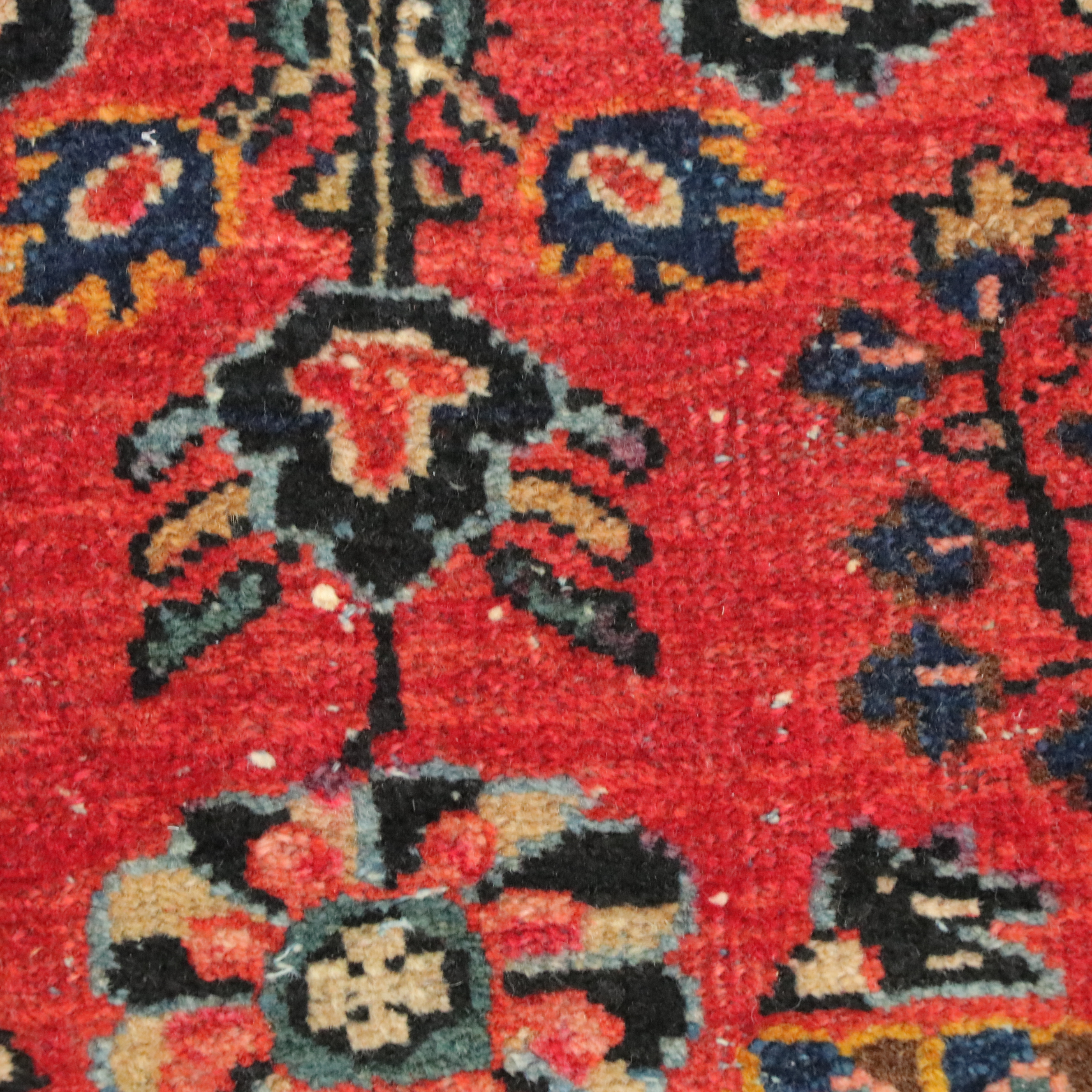3'7 x 4'8 Hand-Knotted Persian Sarouk Area Rug