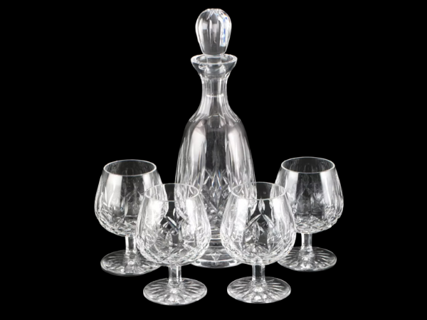 Traditional Art, Furniture, Jewelry & Décor