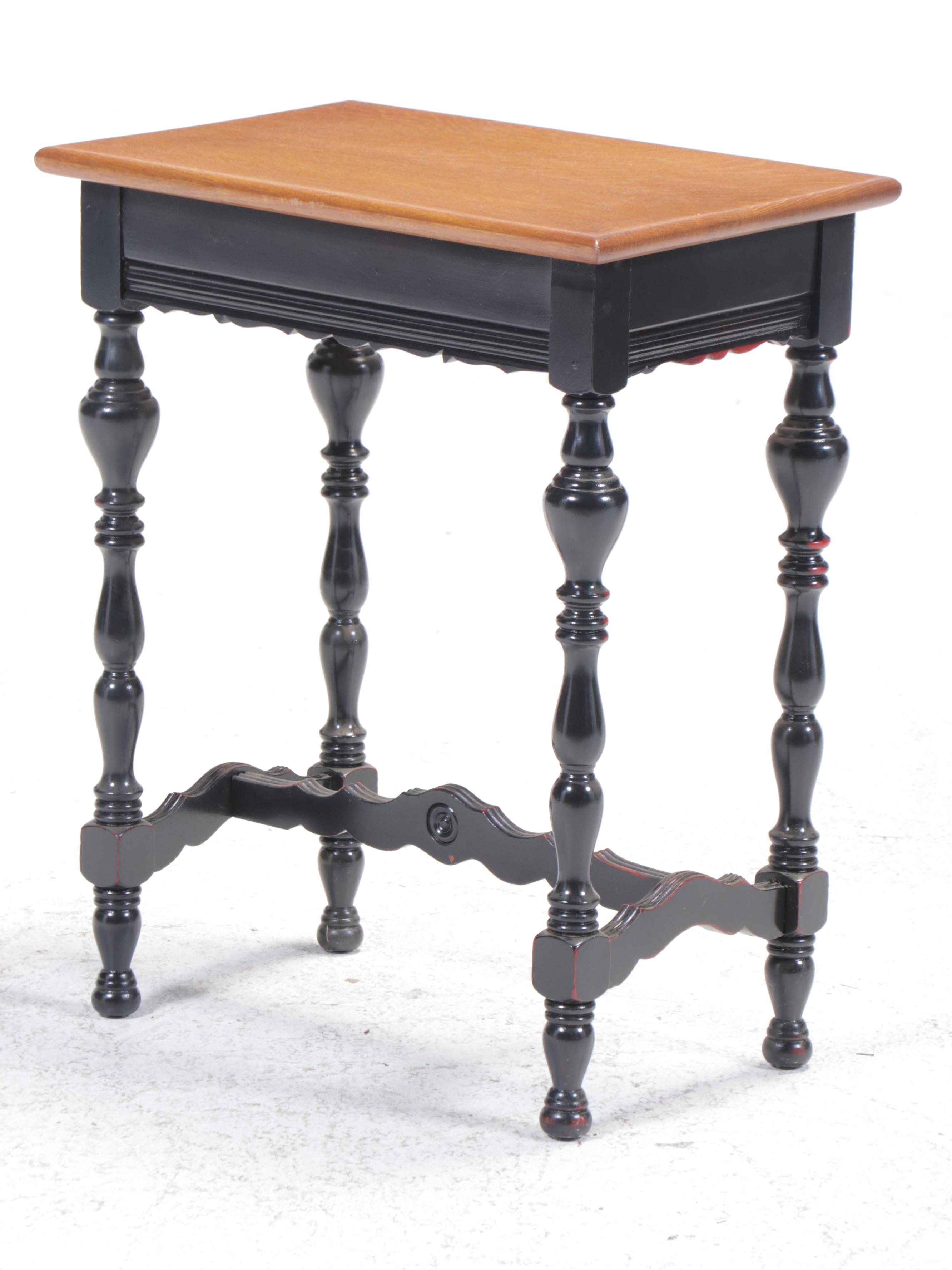 William and Mary Style Parcel-Painted Wood Single-Drawer Stand