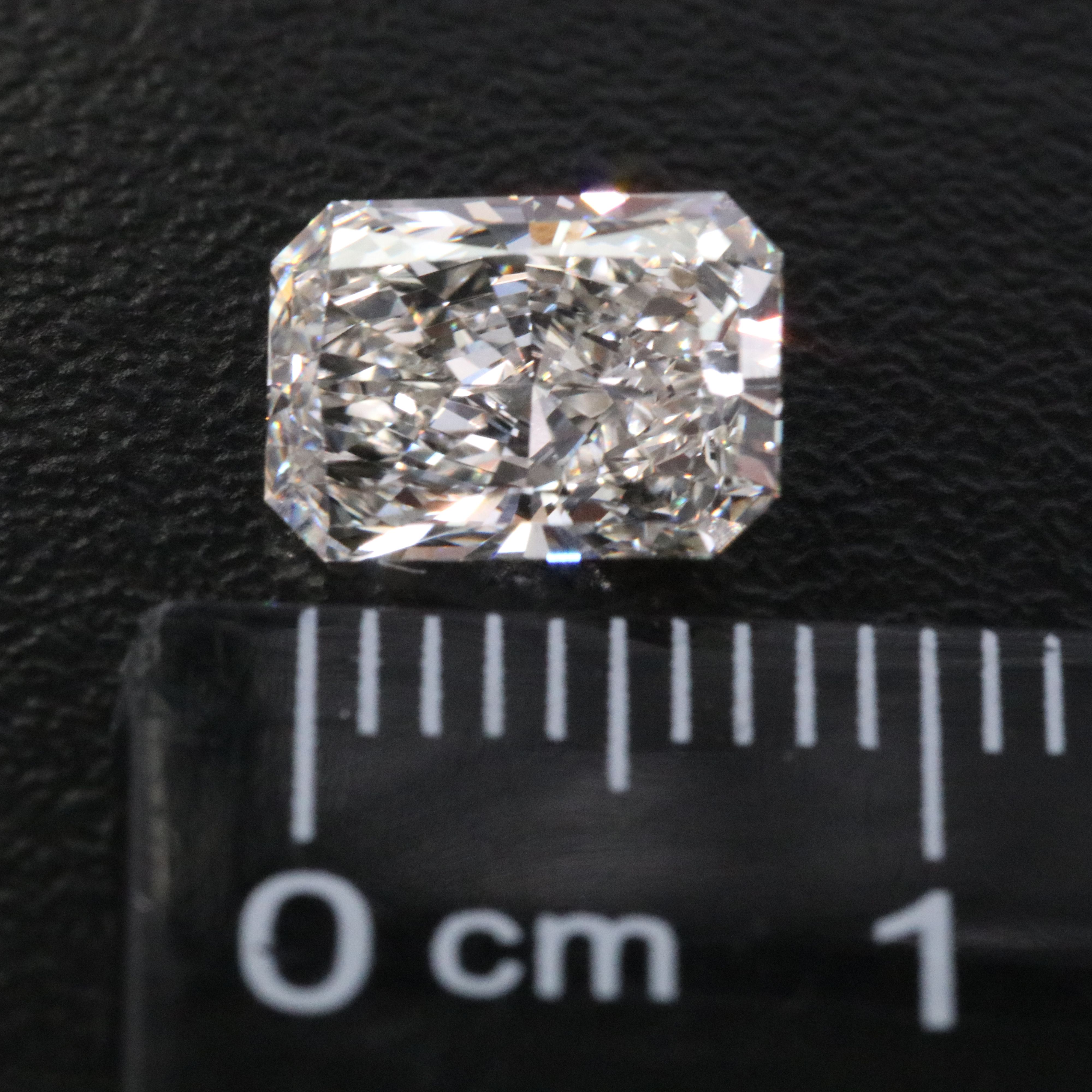 Loose 1.68 CT Lab Grown Diamond with IGI Report