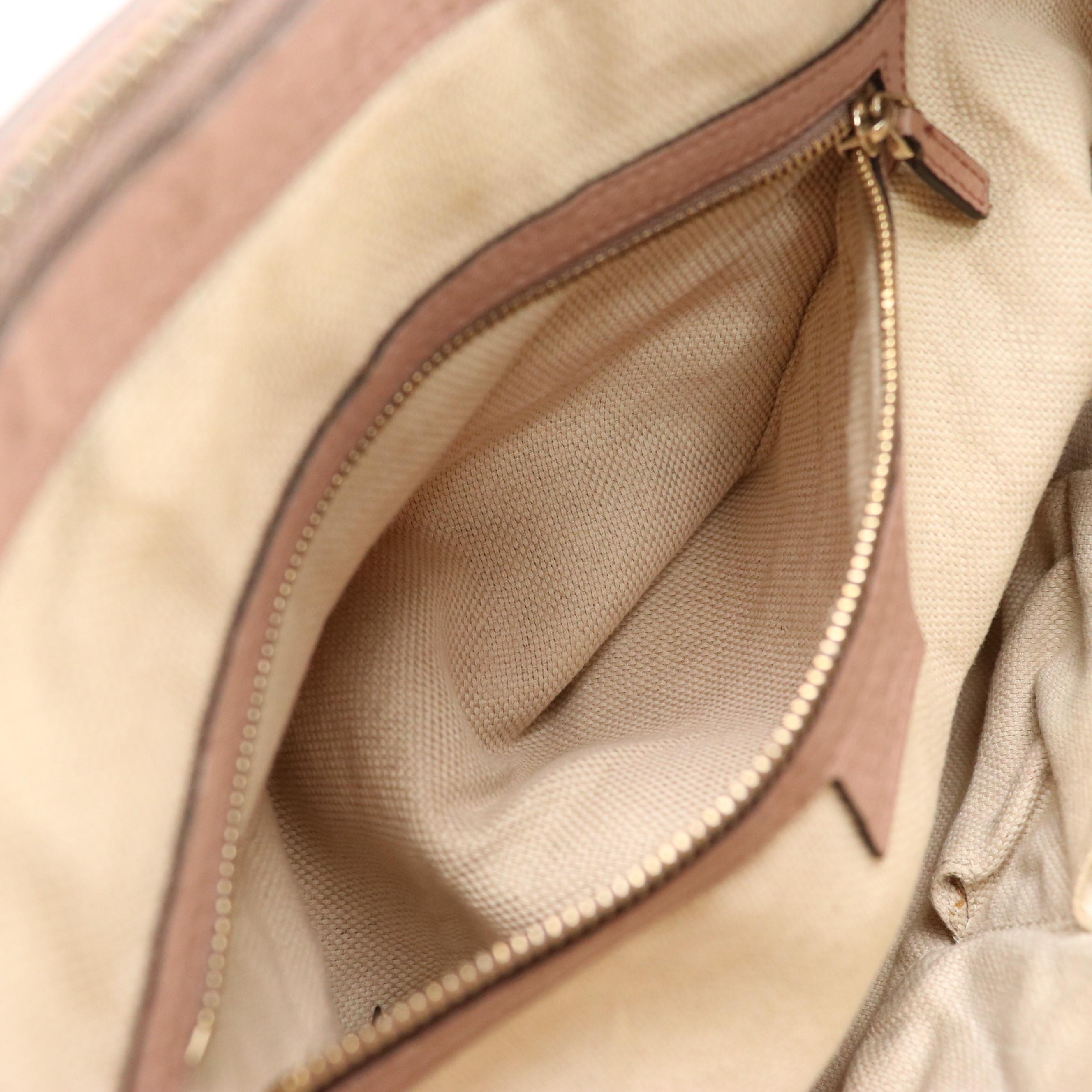 Gucci Leather Small Soho Top Handle Two-Way Tote Bag with Tassel Zip