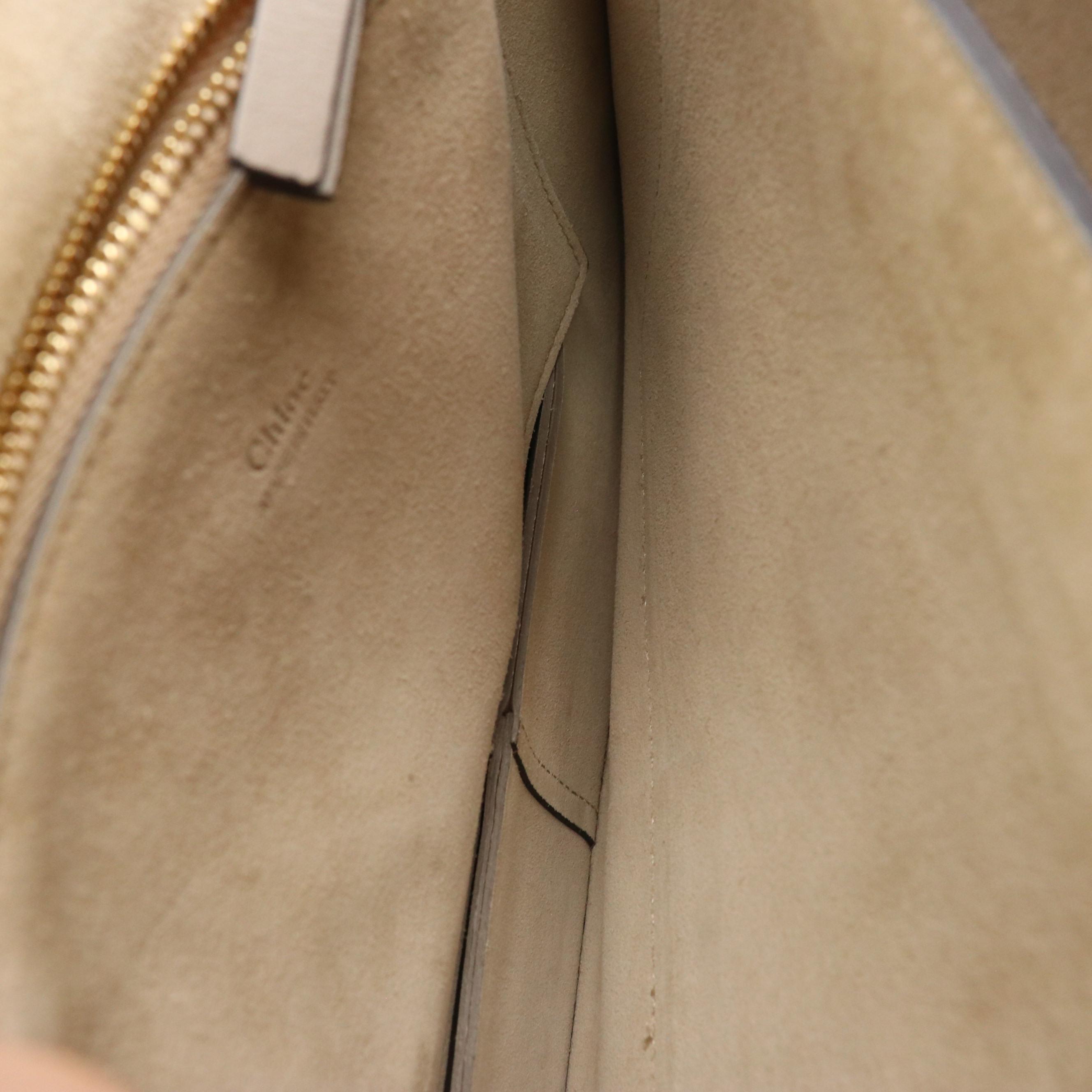 Chloé Medium Faye Crossbody Bag in Grey Taupe Leather and Suede