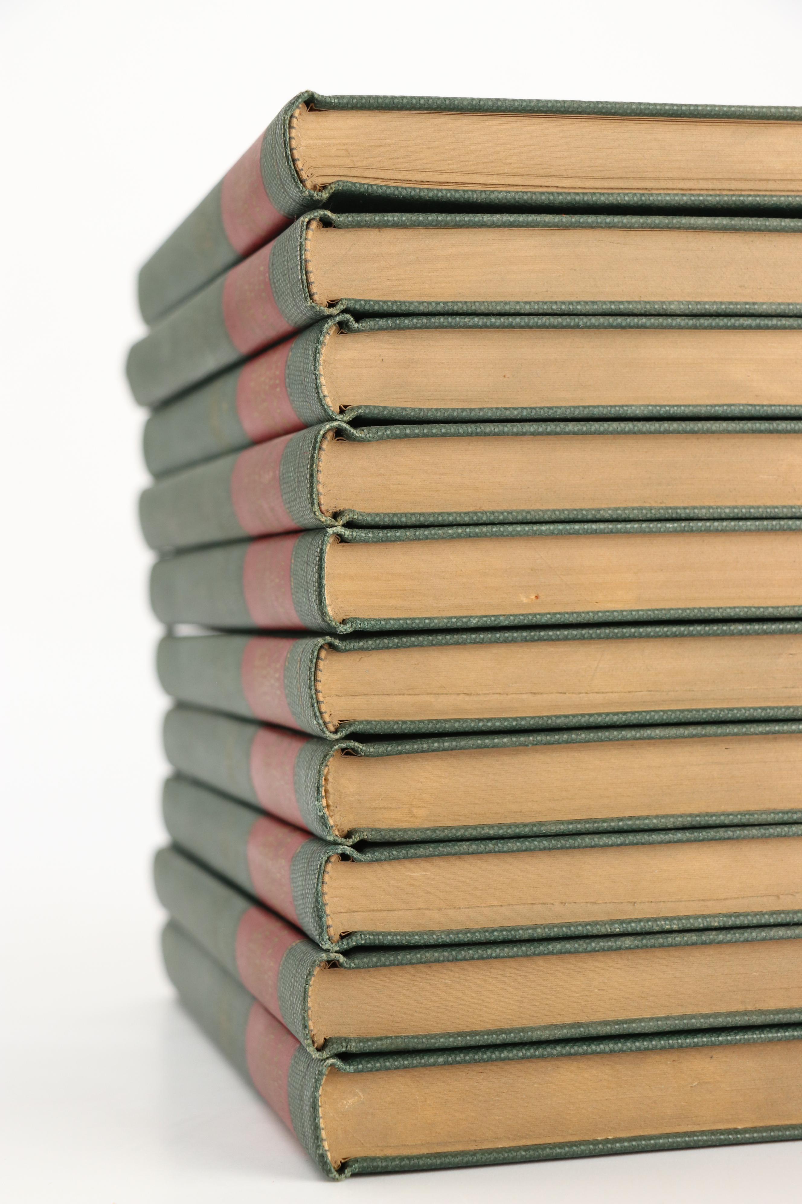 "The Manuals of Business Management" Ten-Volume Set and More Books and Magazines