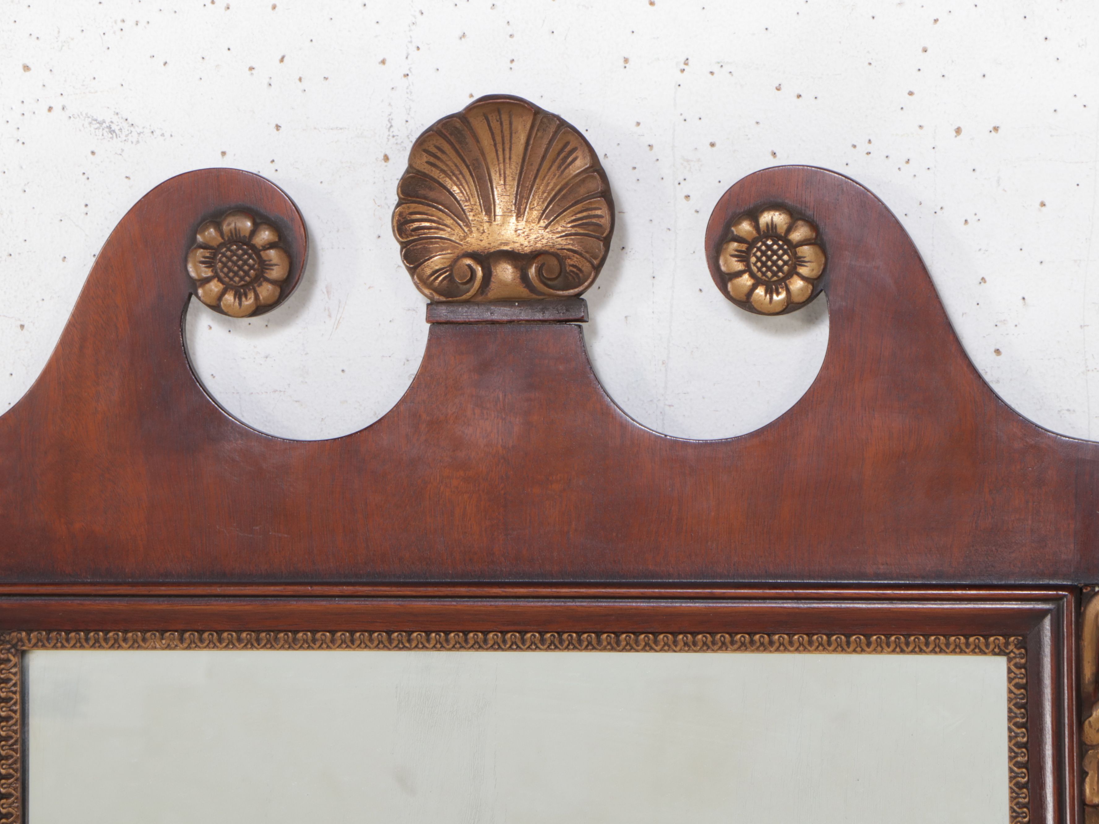 Kindel Queen Anne Style Mahogany and Parcel Gilt "Oxford" Wall Mirror