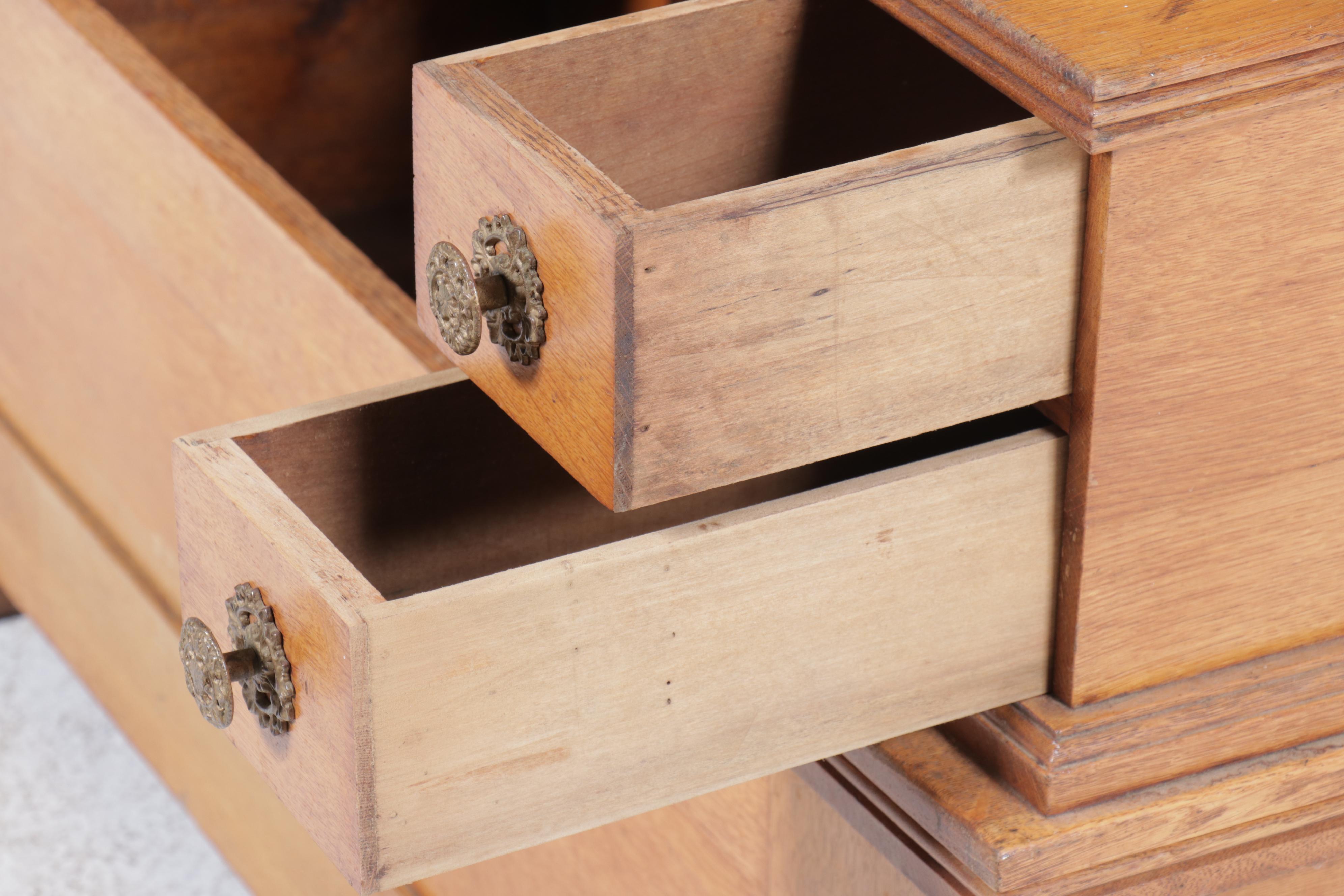 Late Victorian Oak Hall Bench with Mirror