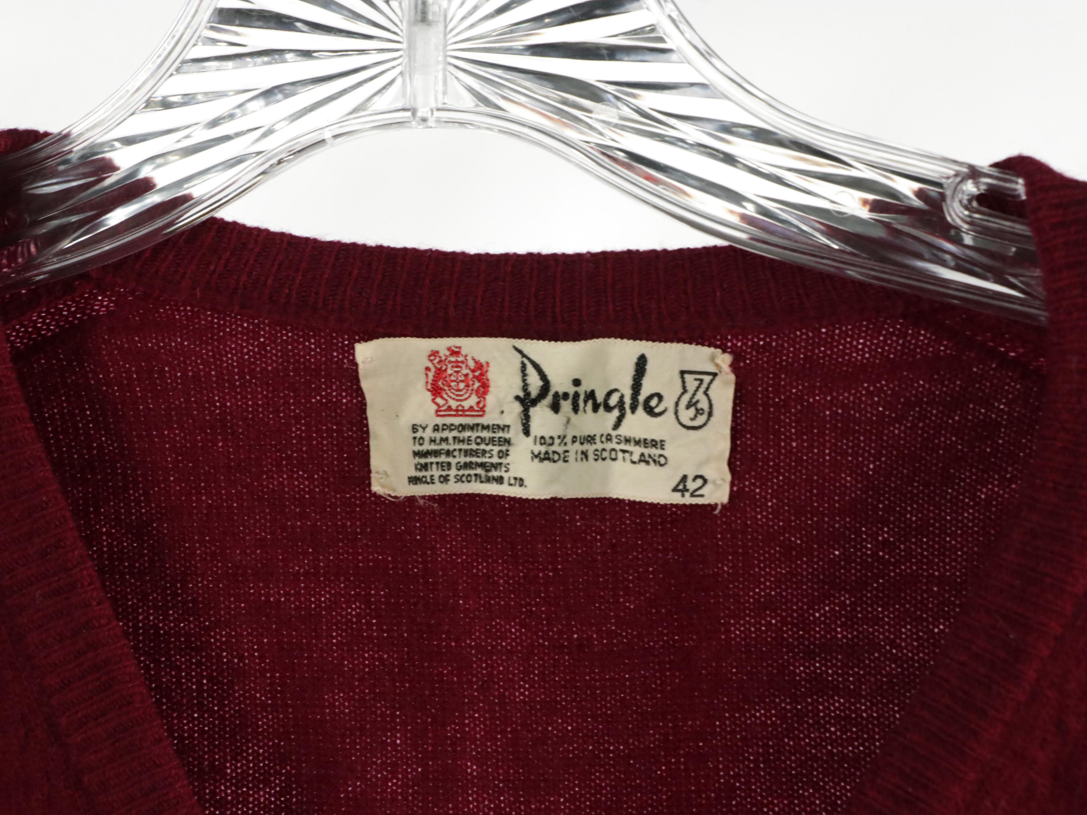 Men's Pringle Vintage V-Neck Cashmere Knit Sweaters
