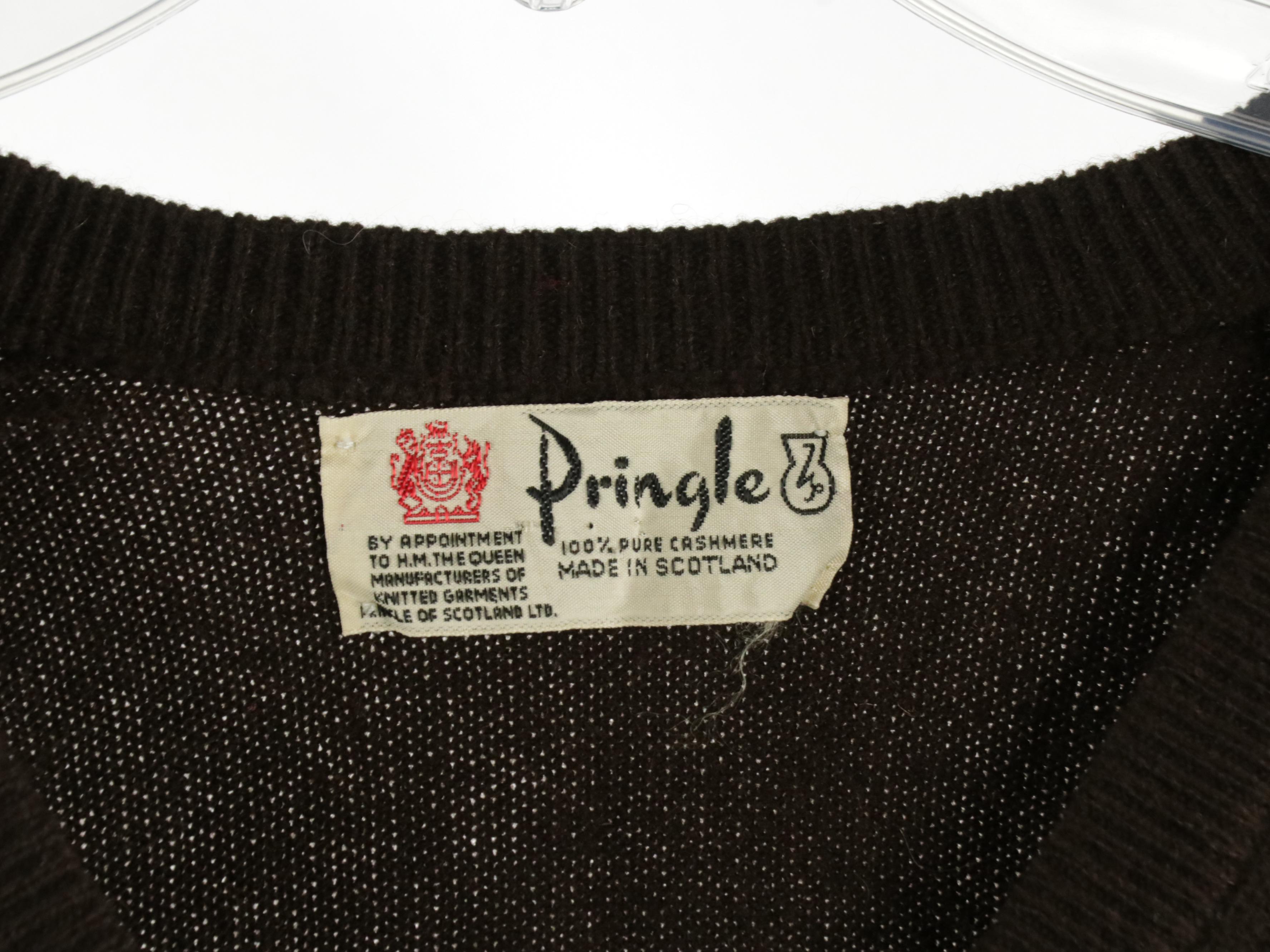Men's Pringle Vintage V-Neck Cashmere Knit Sweaters