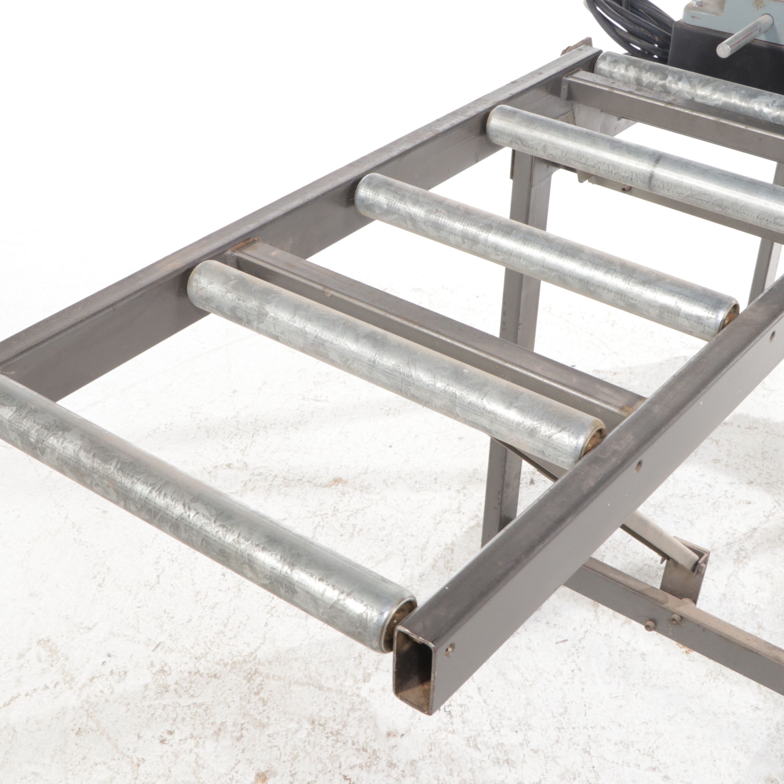 Delta Model 62-175 Planer with Stand