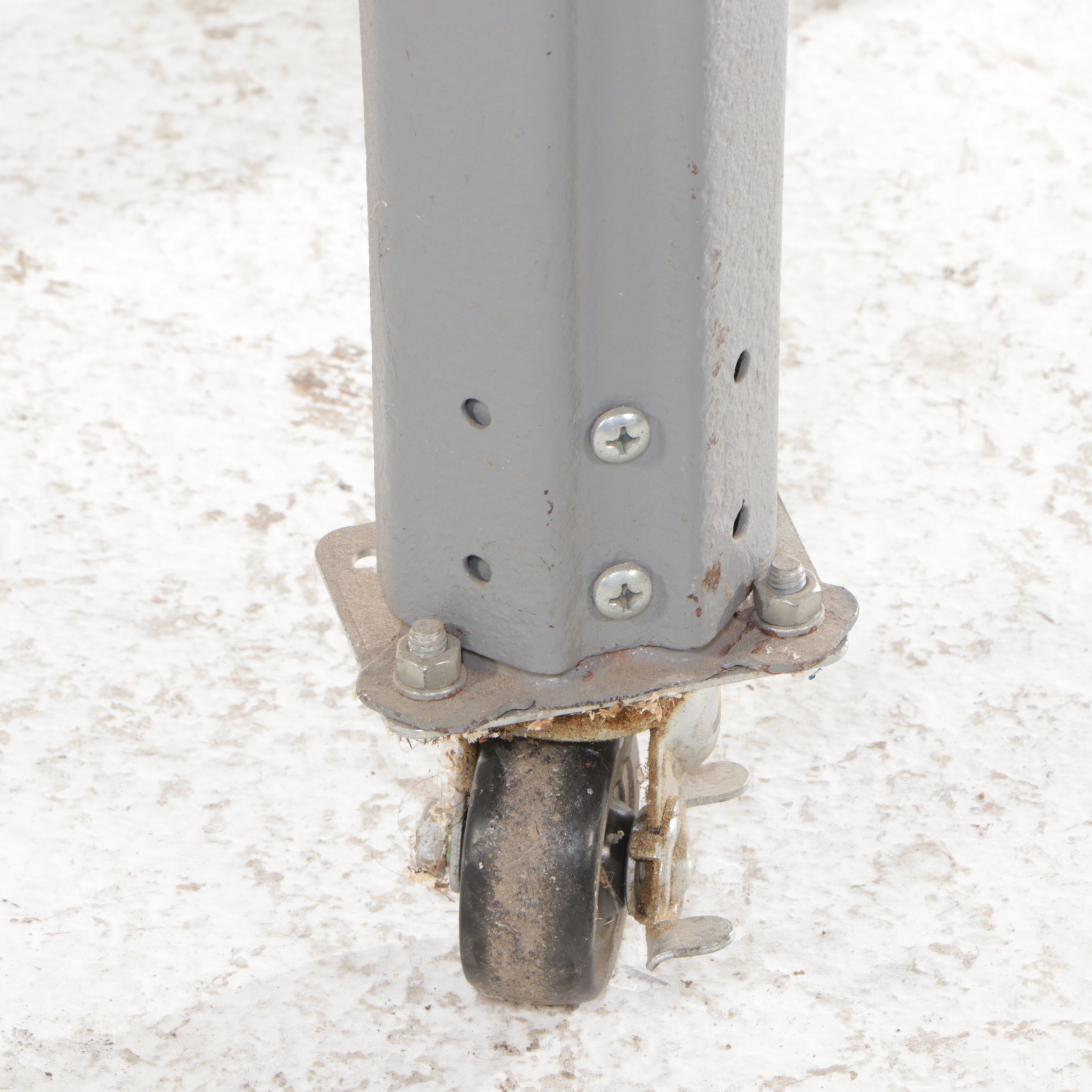 Craftsman Tilting Table Saw with Wheeled Stand