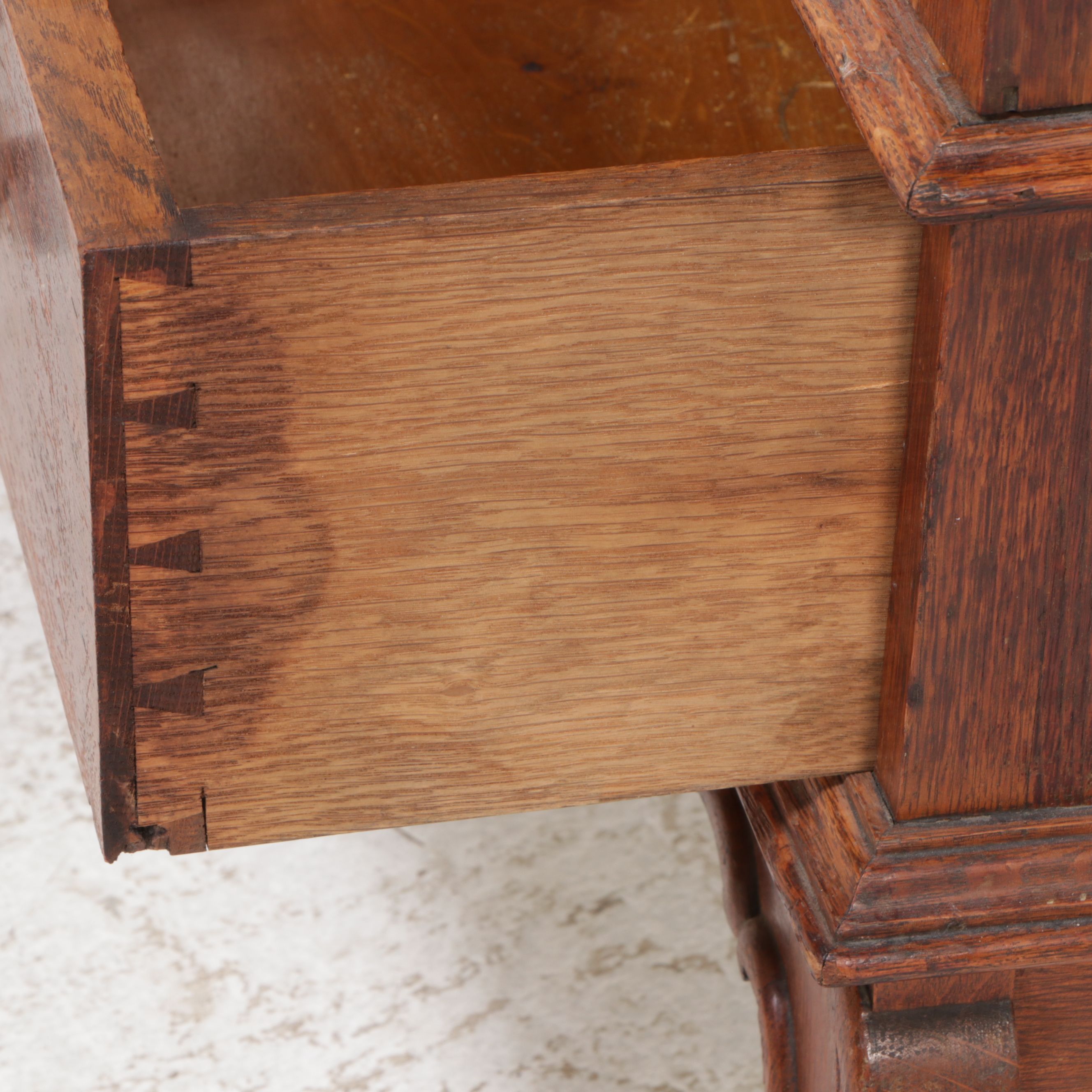 American Art Nouveau Style Oak China Cabinet, Late 19th/Early 20th Century