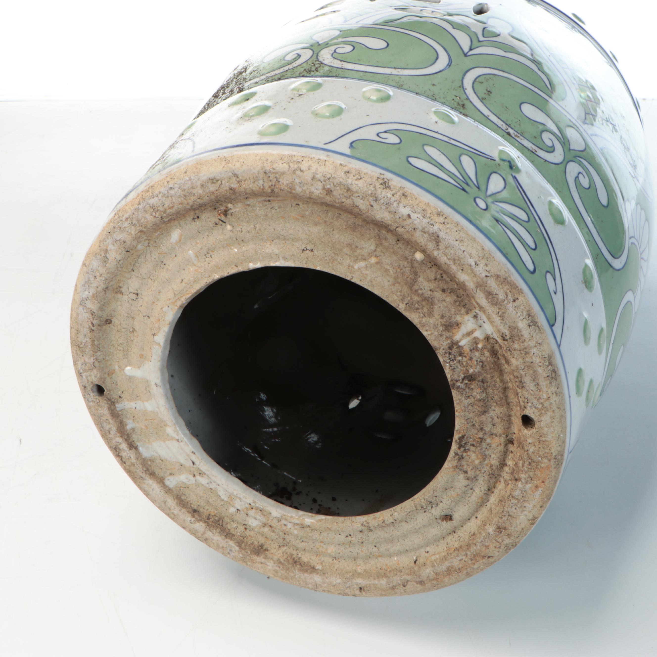 Chinese Hand-Decorated Ceramic Garden Stool