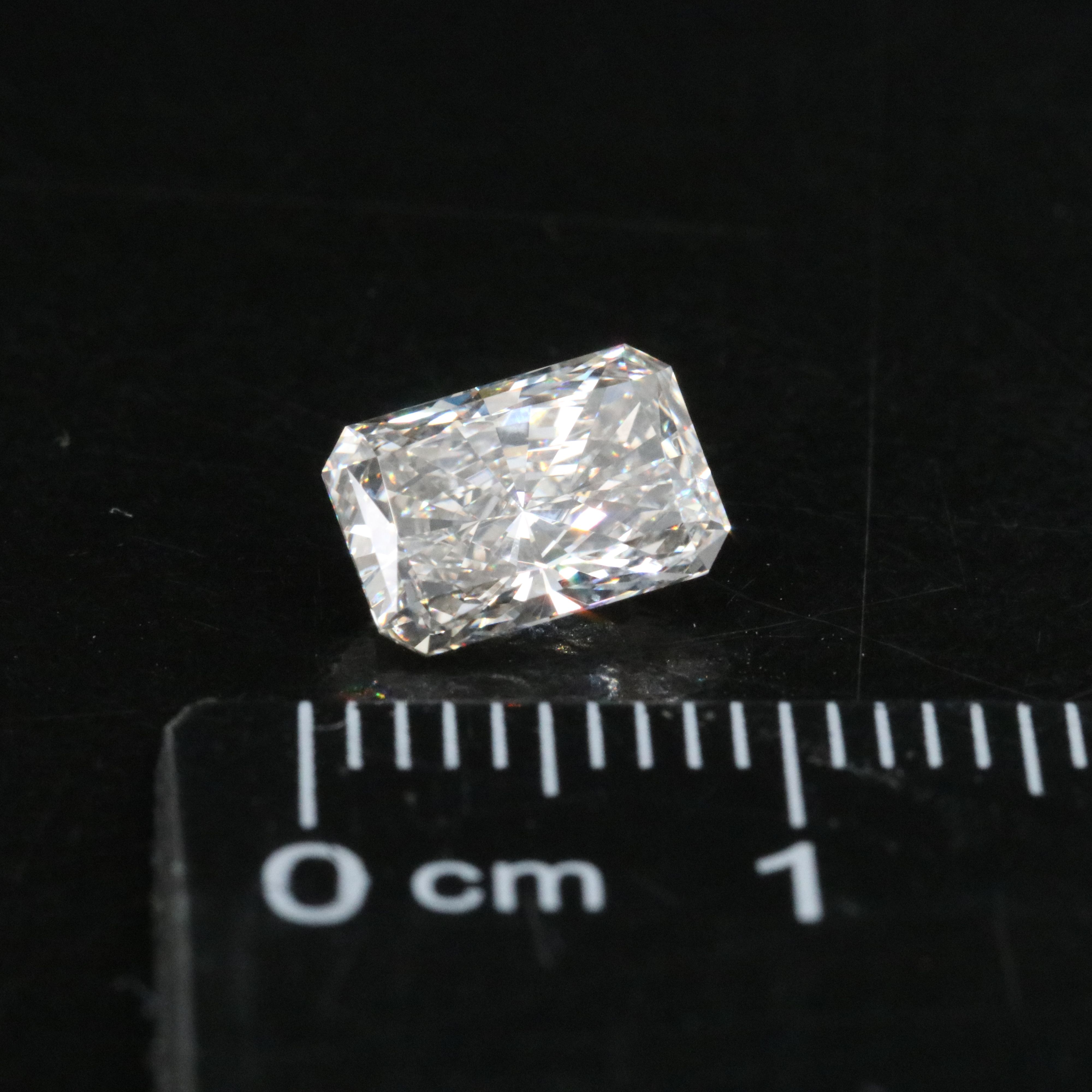 Loose 1.29 CT Lab Grown Diamond with IGI Report