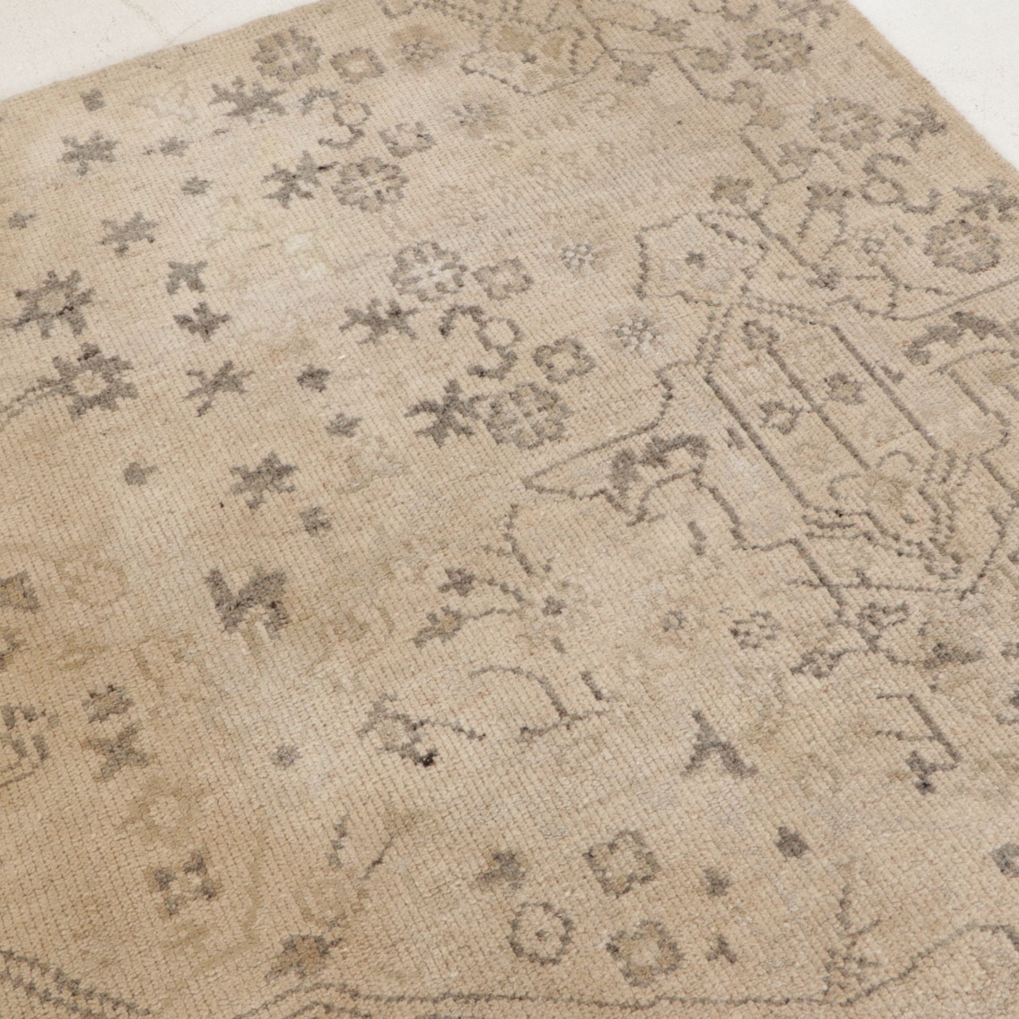 8'11 x 11'9 Hand-Knotted Pakistani Peshawar Area Rug