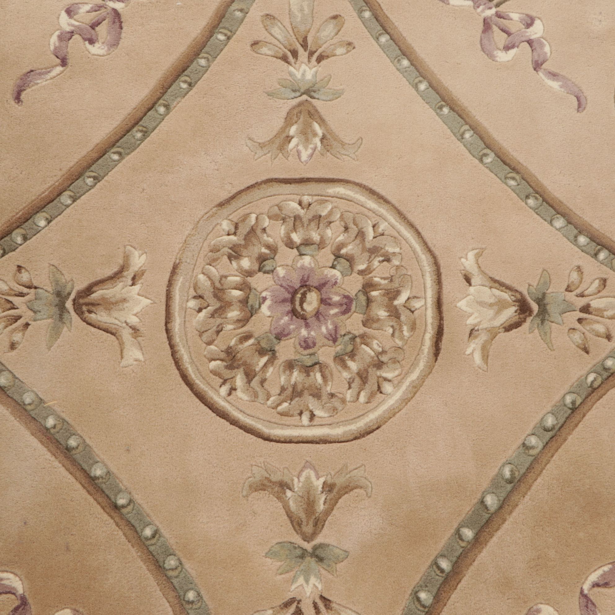 9'6 x 13'6 Hand-Tufted Versailles Palace" Area Rug