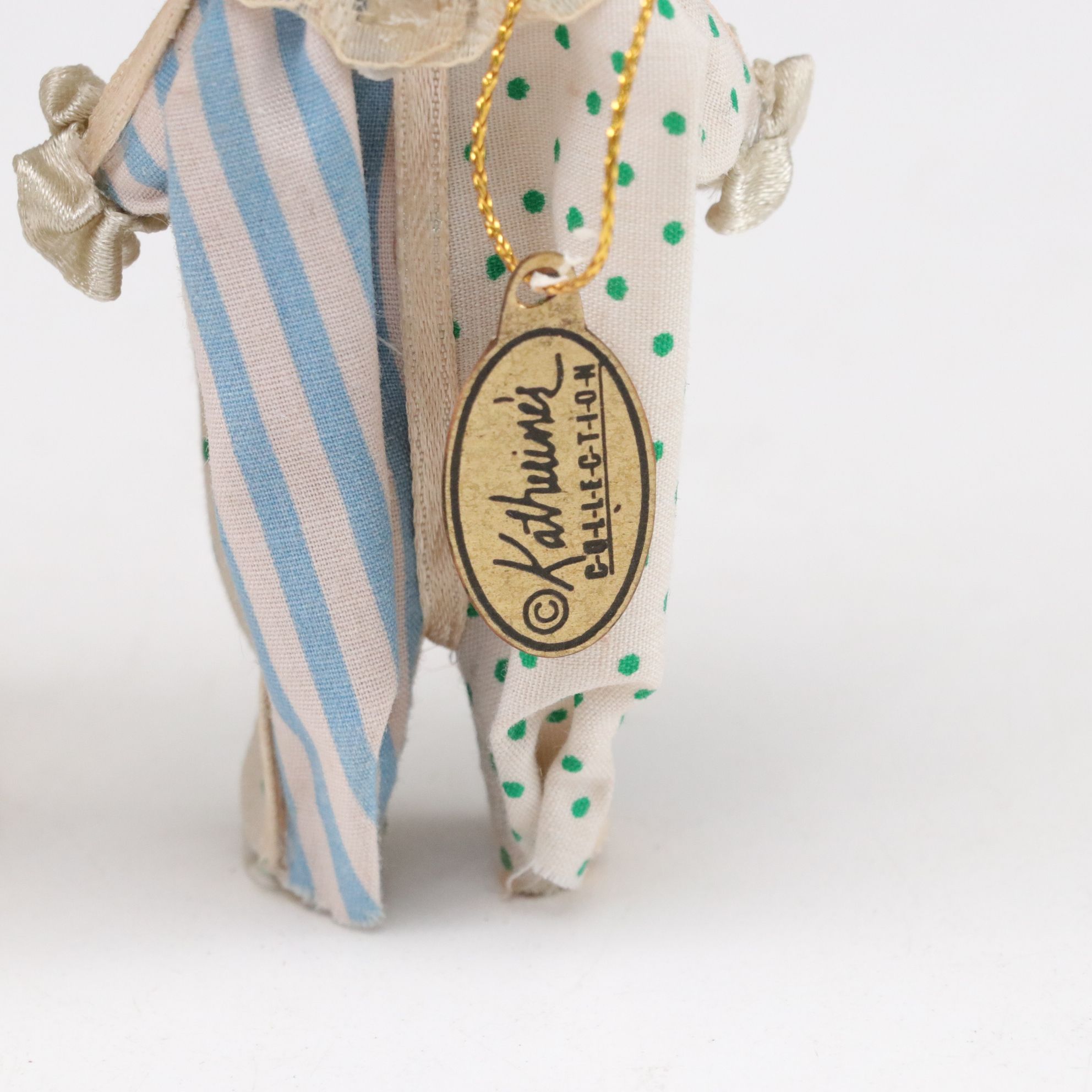 Porcelain Chef Toothbrush Holder with "Nipper The Dog" Salt Shaker and More