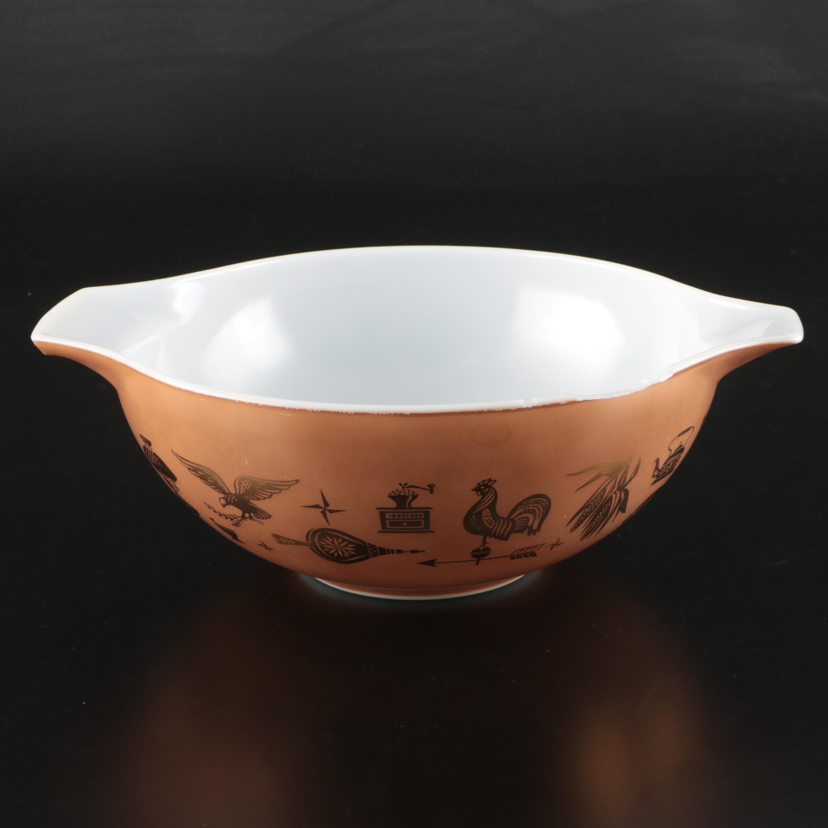 Pyrex "Early American" Glass Mixing Bowls, Mid to Late 20th Century