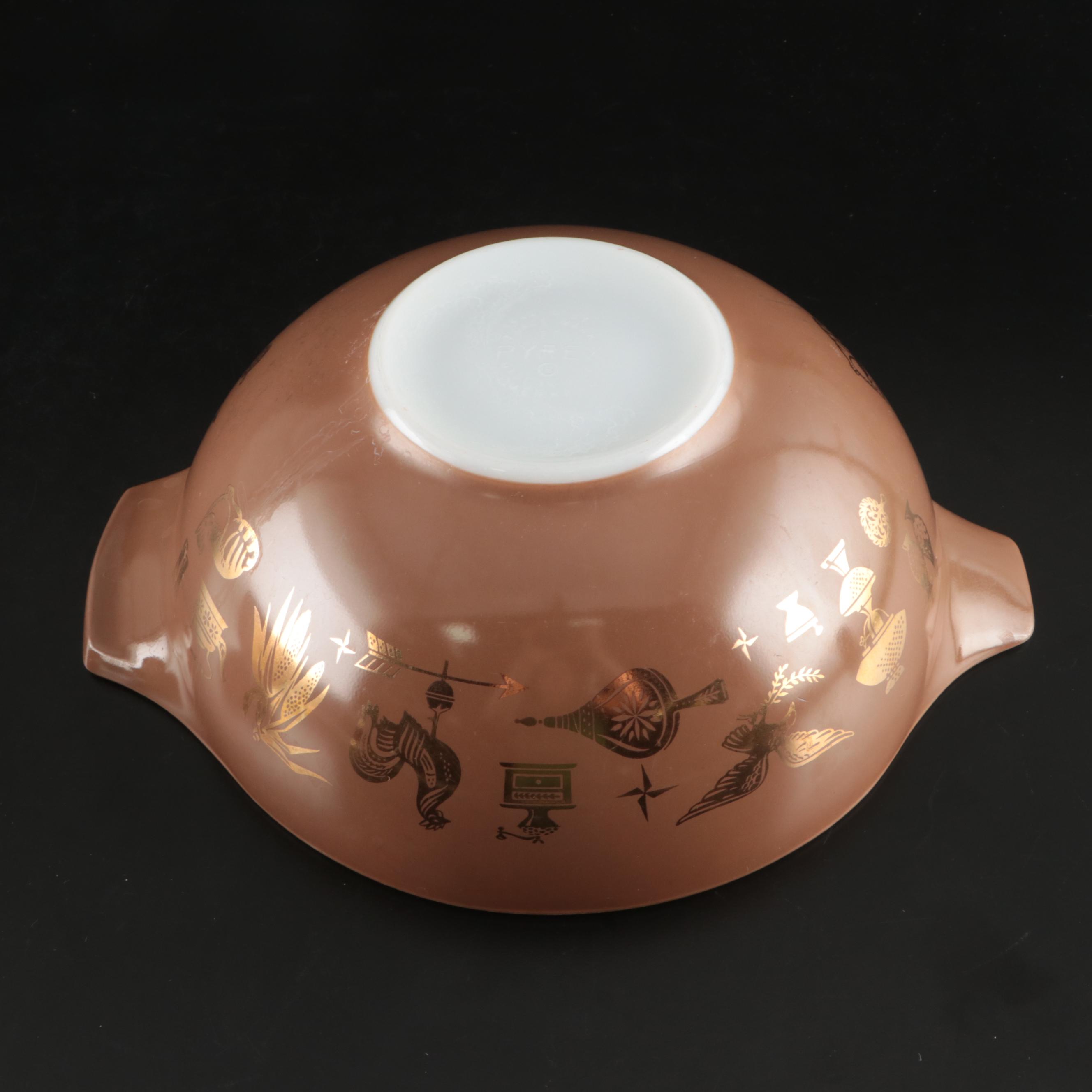 Pyrex "Early American" Glass Mixing Bowls, Mid to Late 20th Century