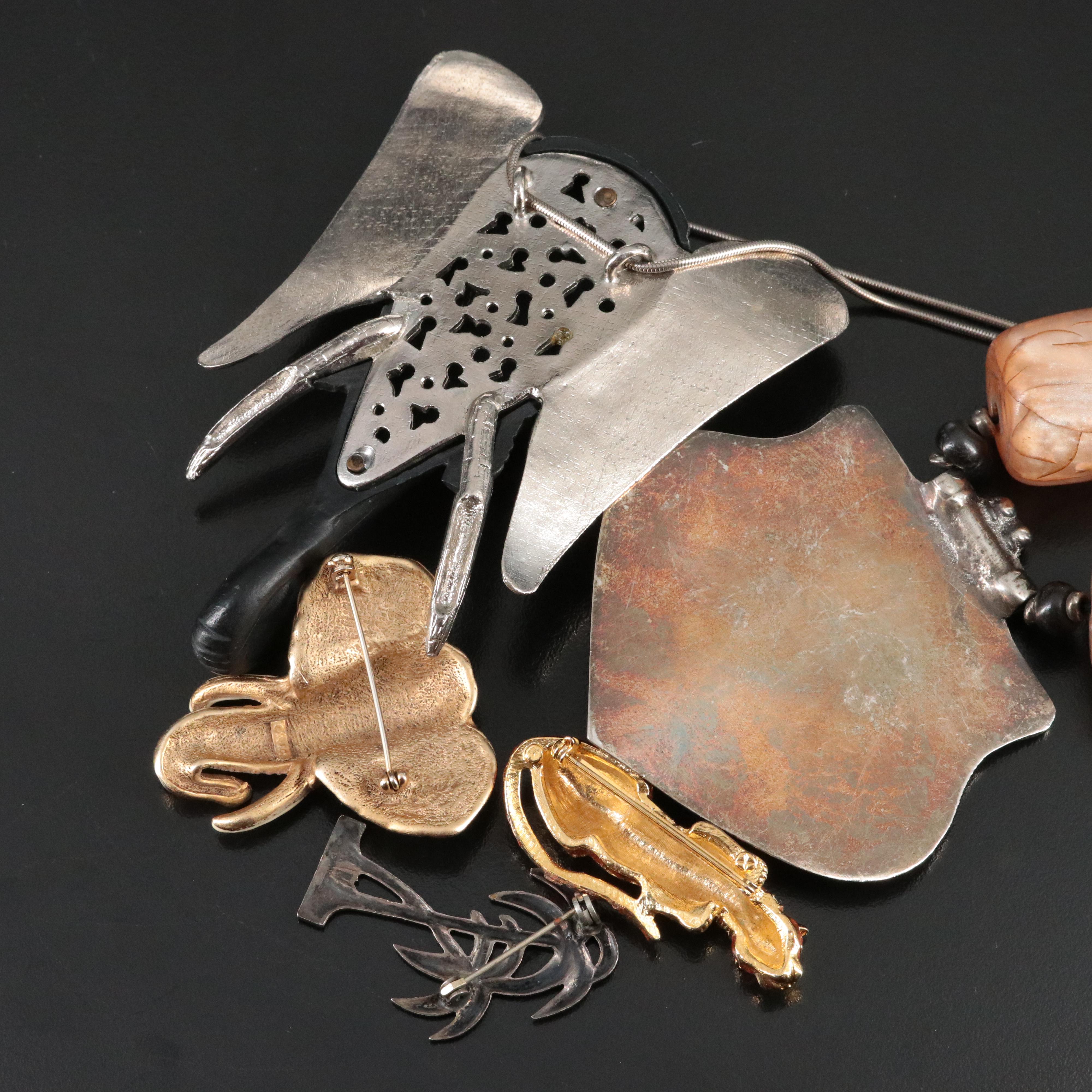 Sterling, Agate and Jasper Featured in Jewelry Collection