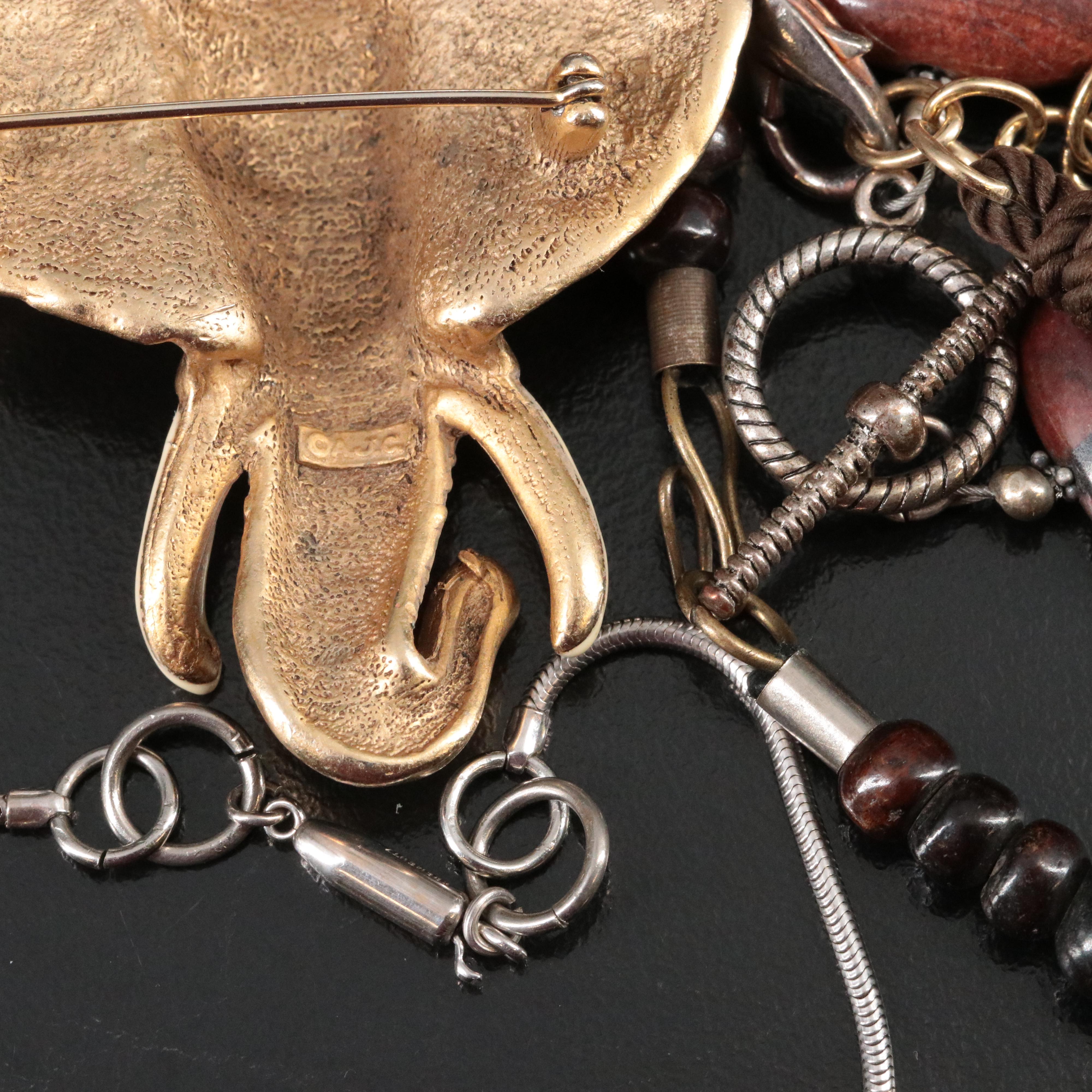 Sterling, Agate and Jasper Featured in Jewelry Collection