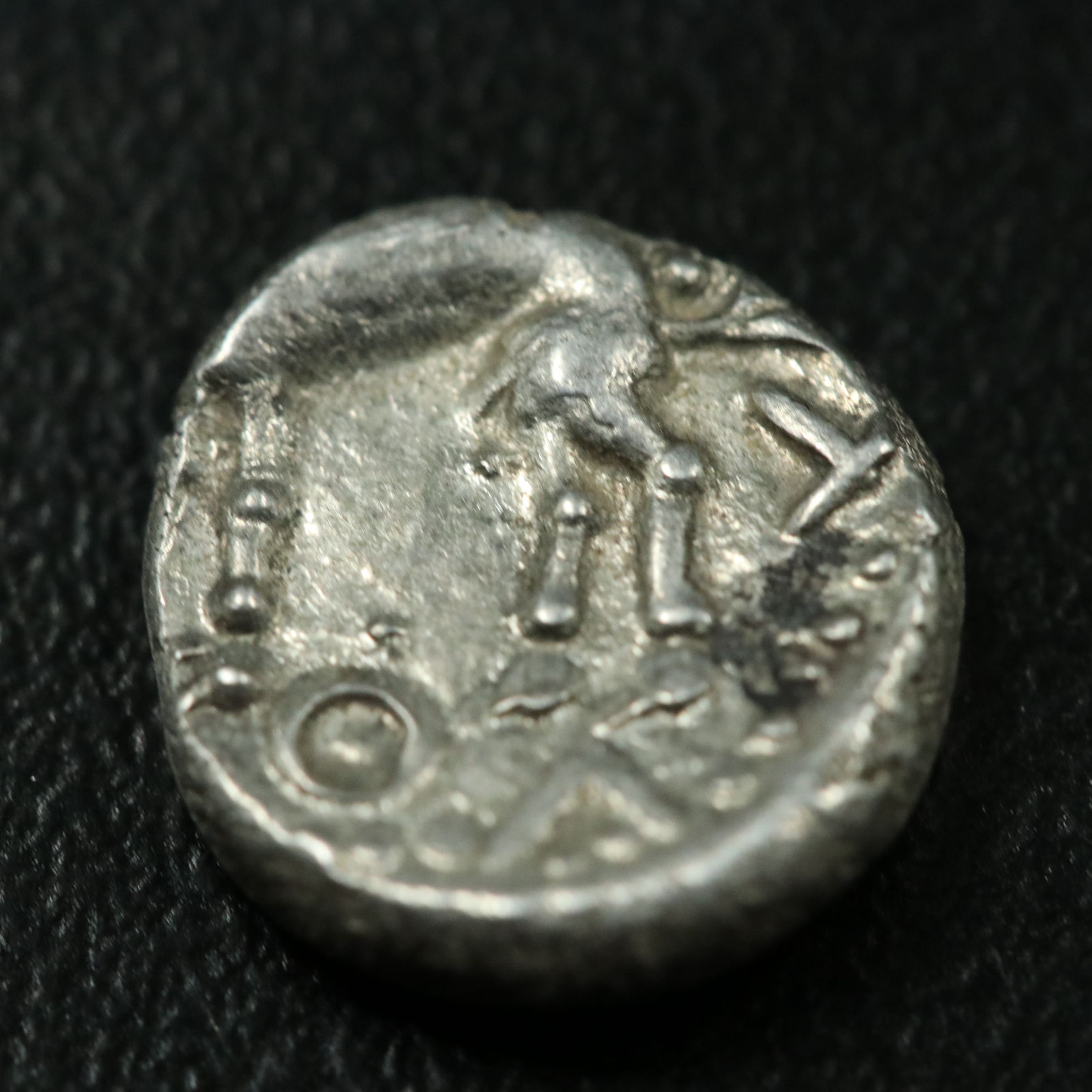 Ancient Celtic Gaul AR Quinarius Coin of Sequani Tribe, ca. 50 B.C.