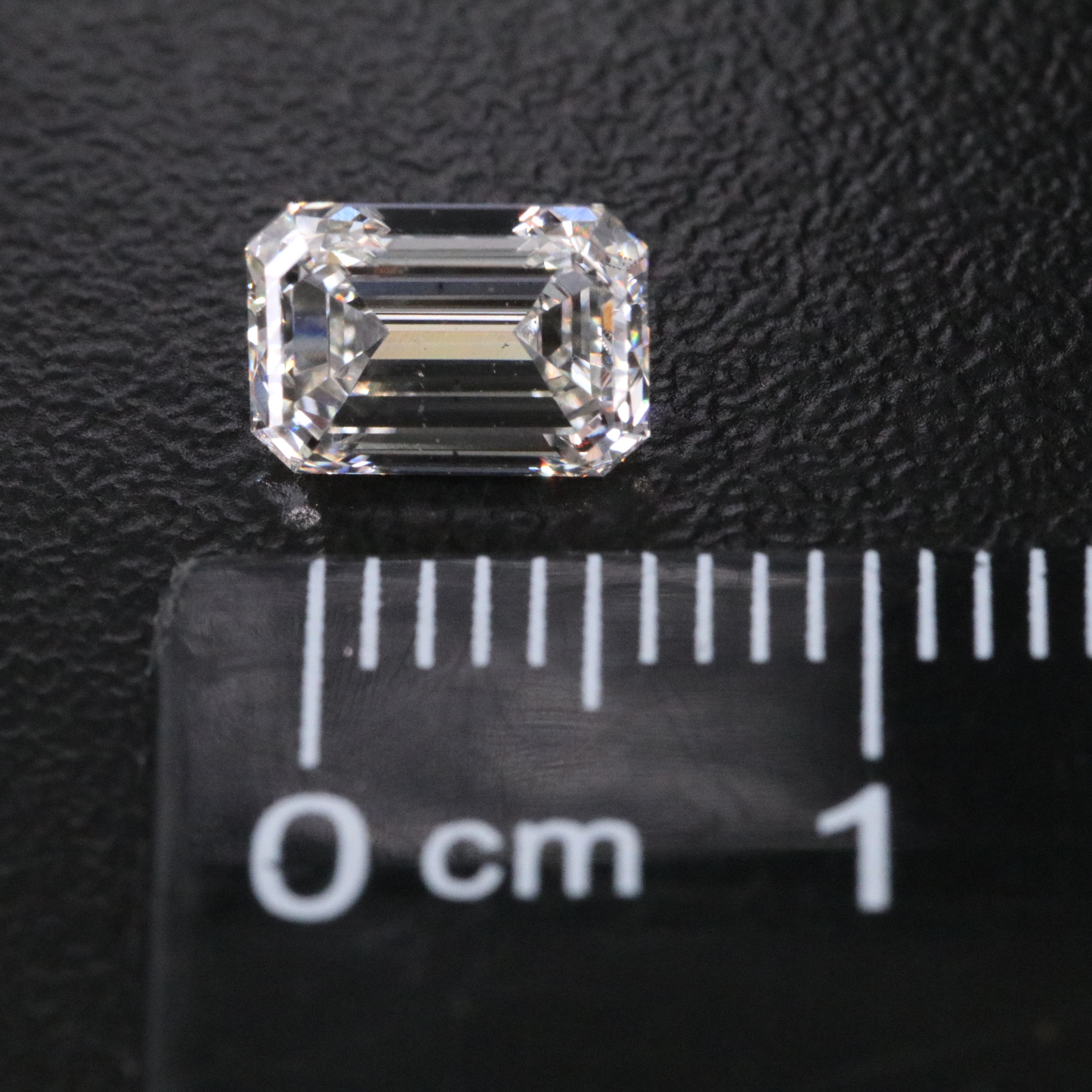 Loose 1.31 CT Lab Grown Diamond with IGI Report