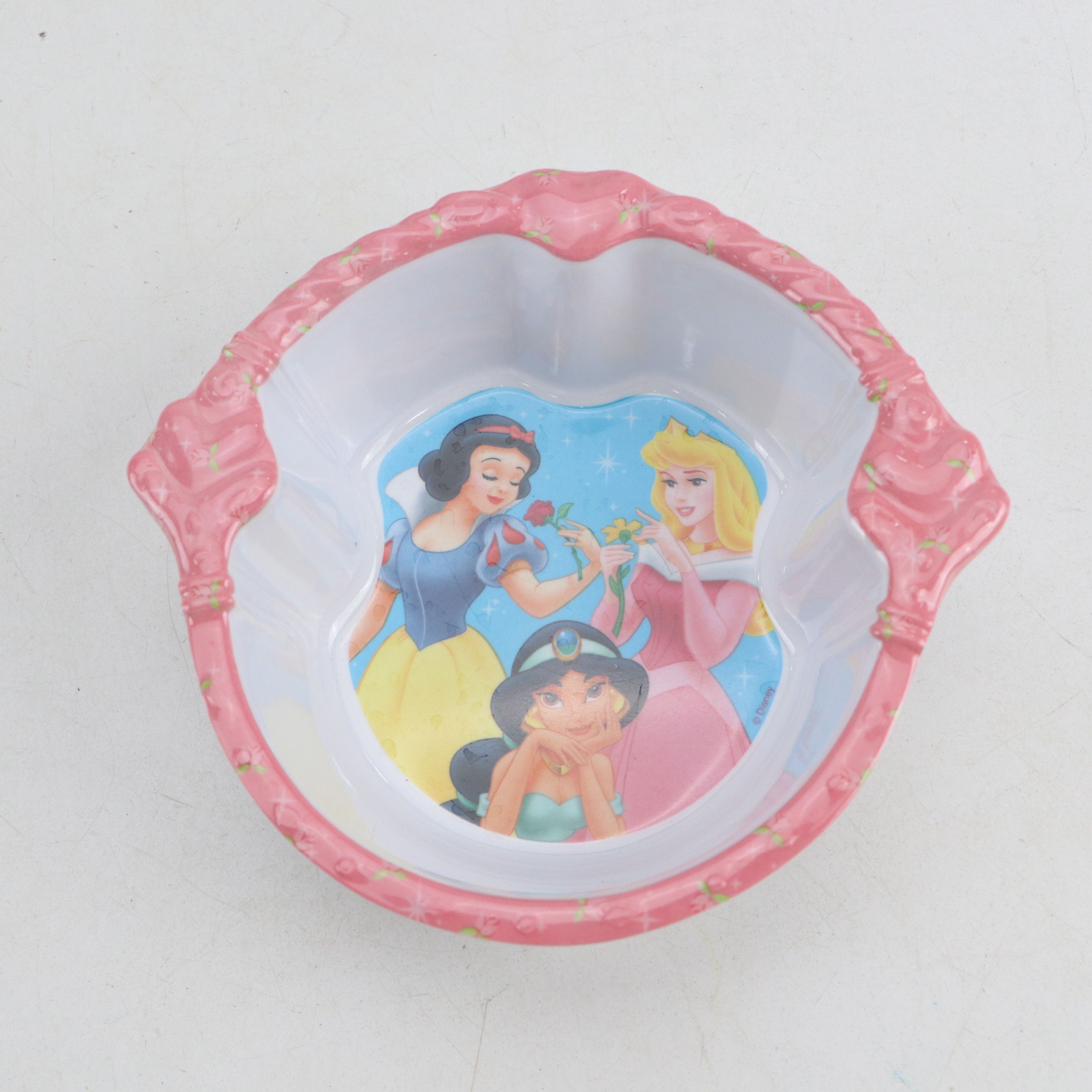 Oneida Deluxe Melamine Plate and Bowl with Plastic Children's Dinnerware