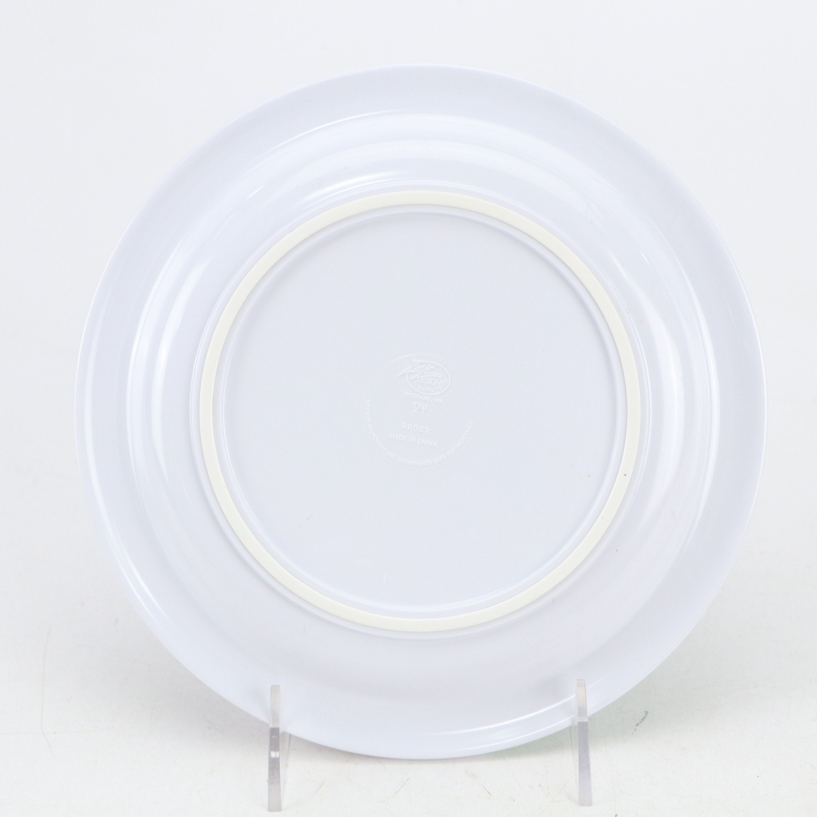 Oneida Deluxe Melamine Plate and Bowl with Plastic Children's Dinnerware