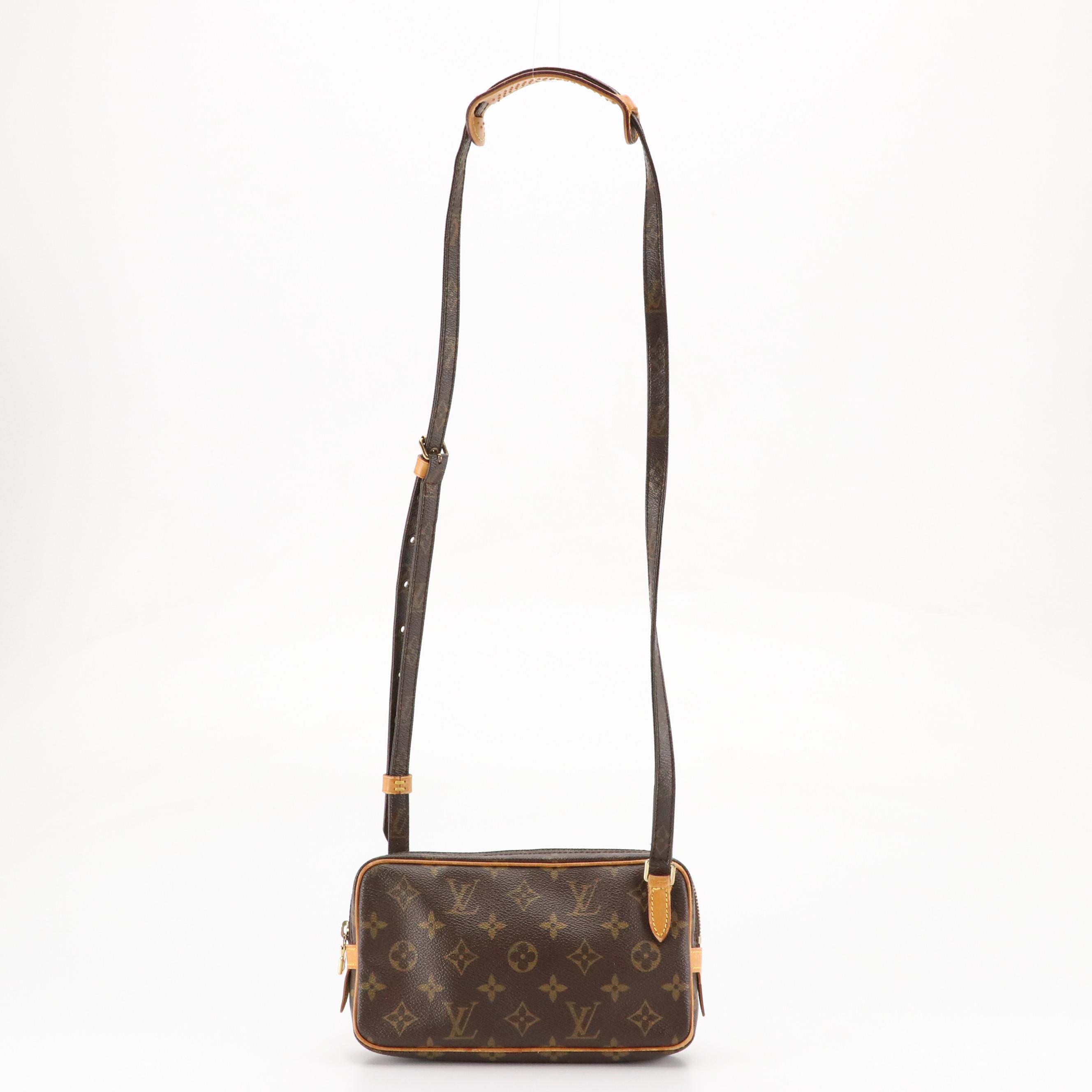 Louis Vuitton Pochette Marly Bandoulière in Monogram Canvas