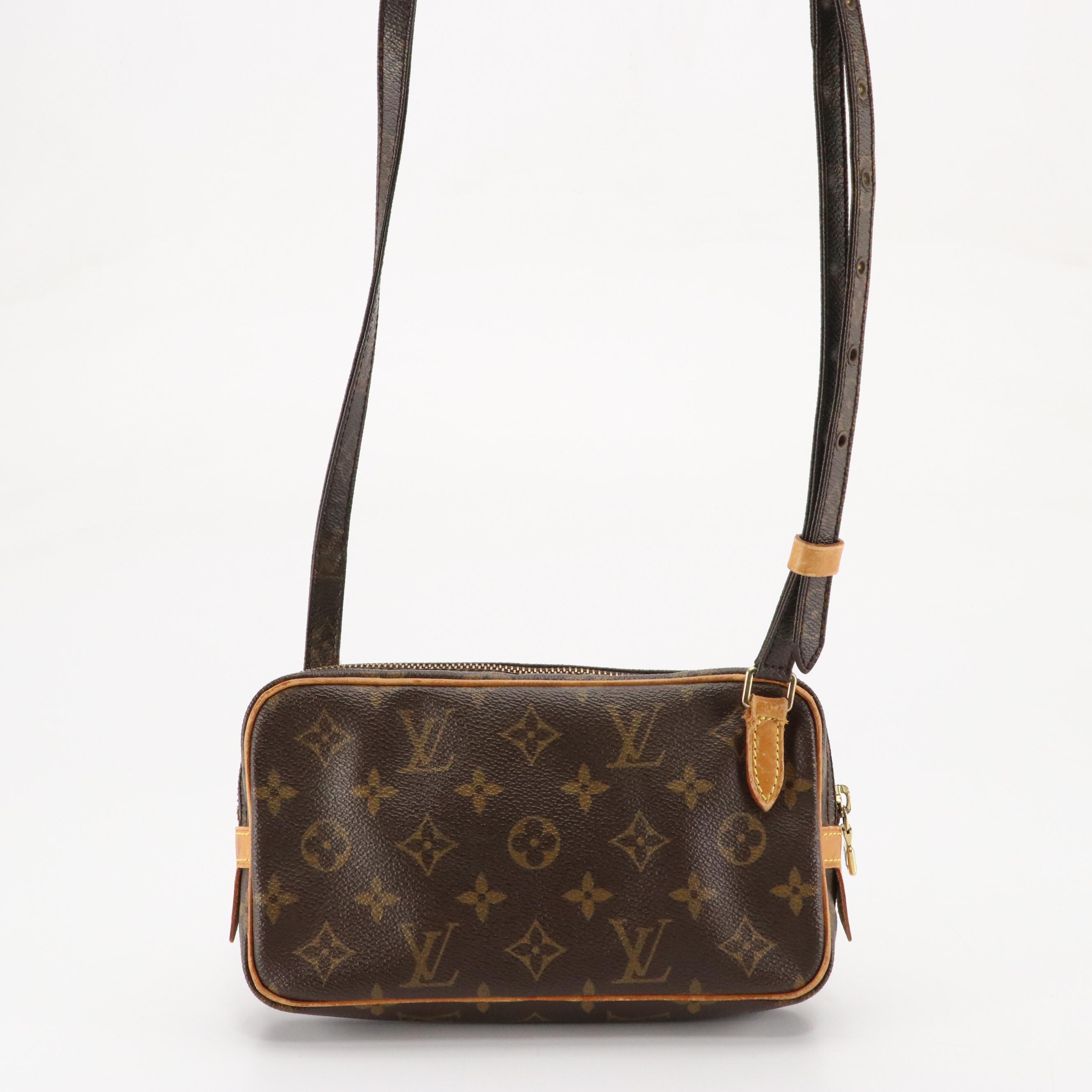 Louis Vuitton Pochette Marly Bandoulière in Monogram Canvas