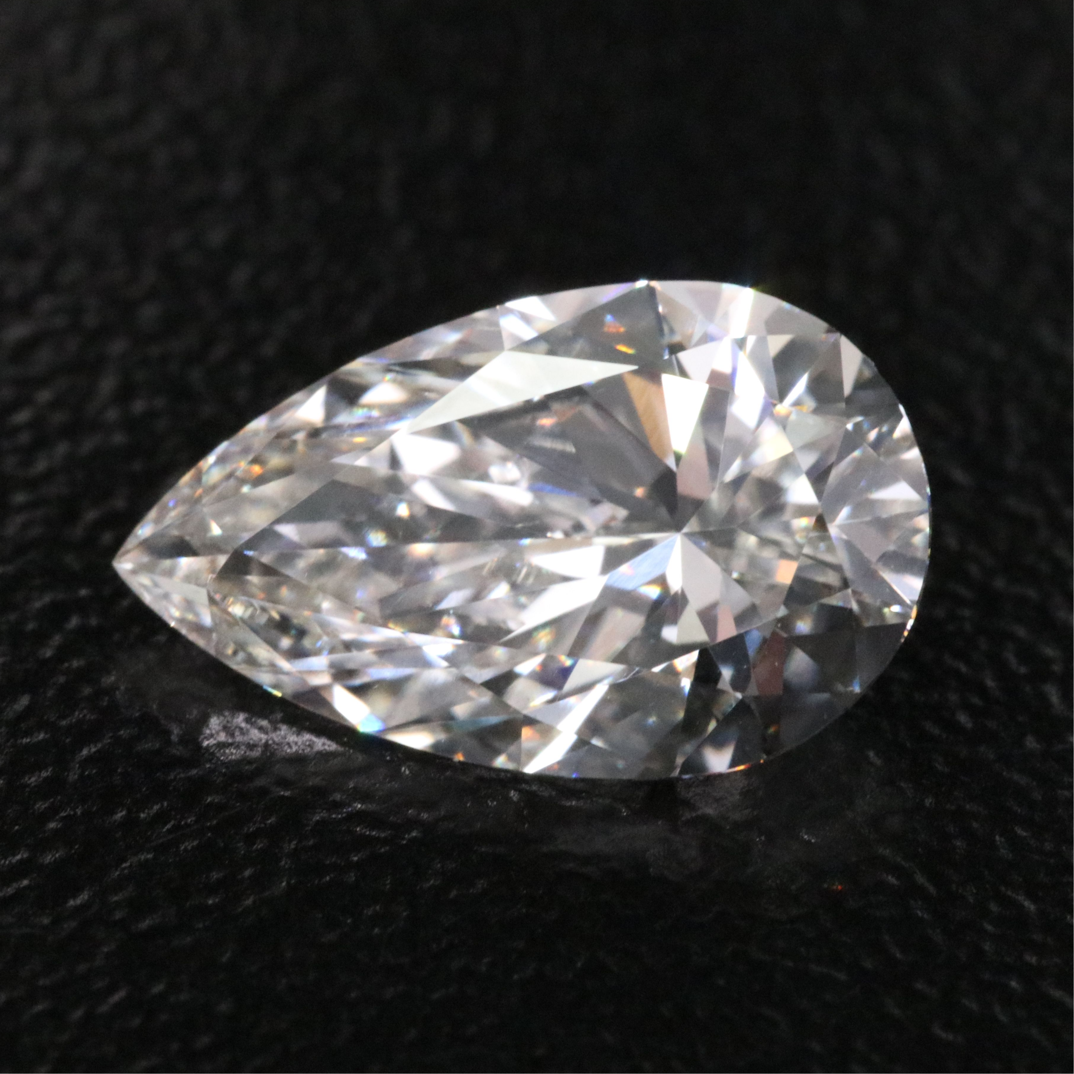Loose 1.88 CT Lab Grown Diamond with IGI Report
