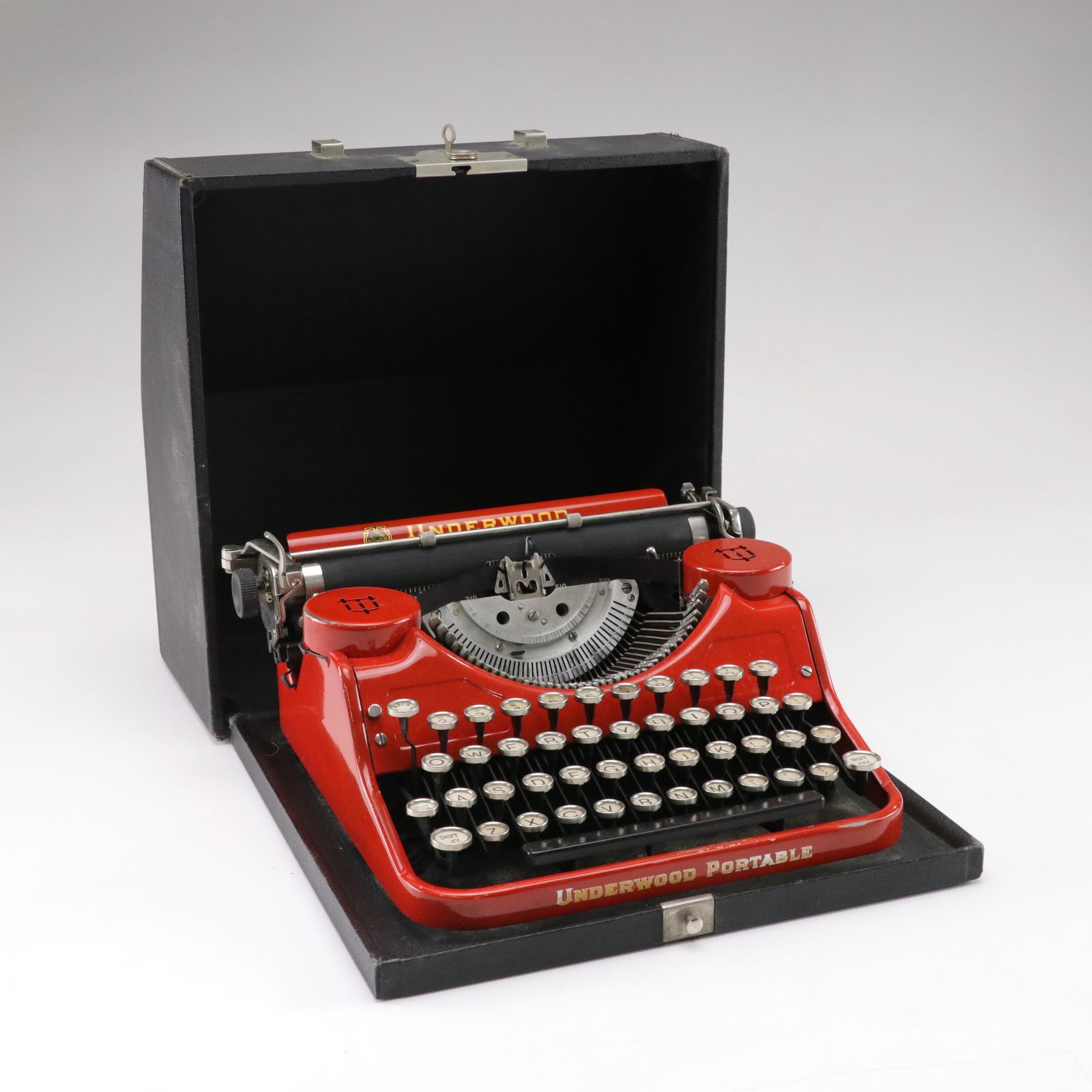 Underwood Type C 4-Bank Portable Typewriter, 1930