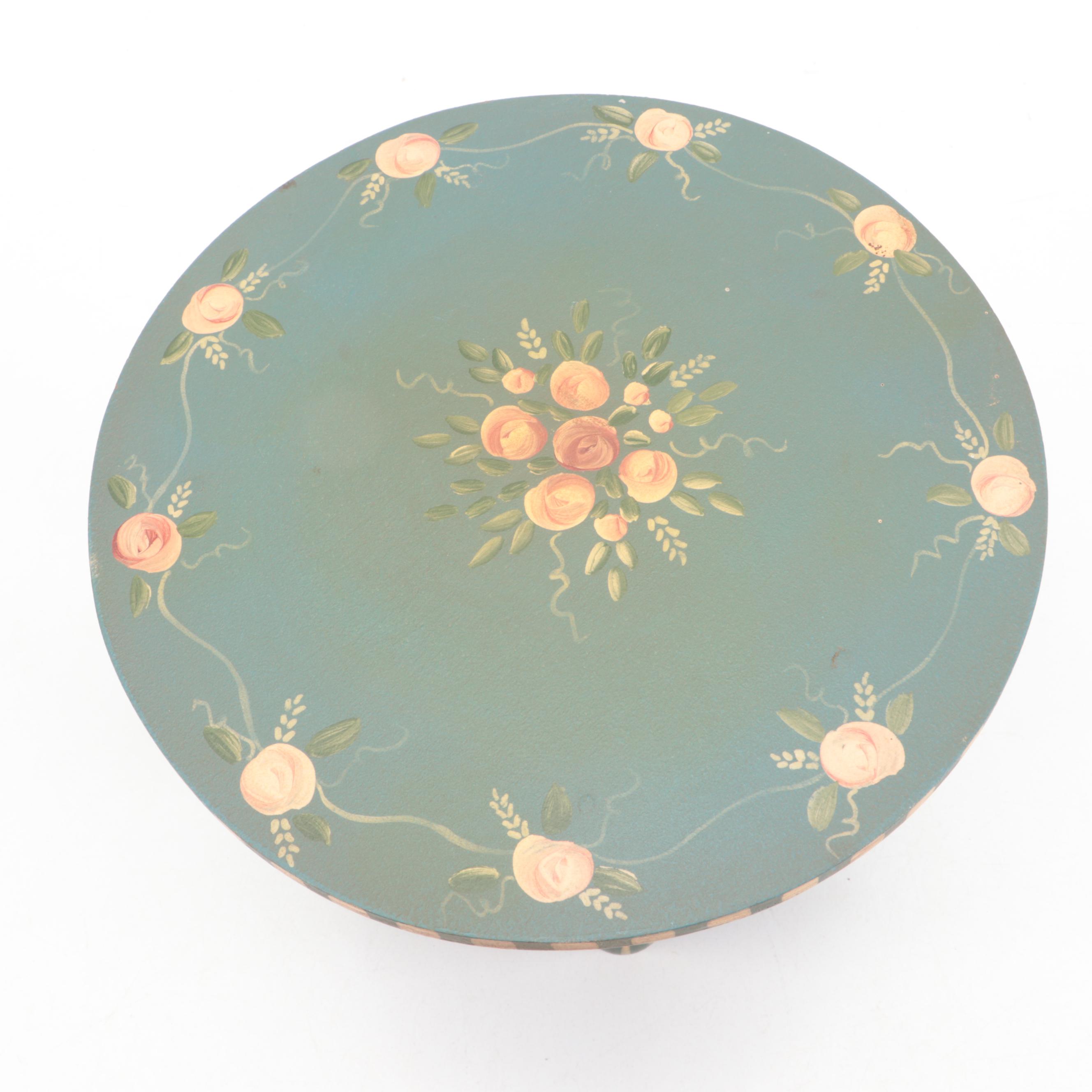 Mills River Folk Art Miniature Painted Chairs and Table, Late 20th/ Early 21st C